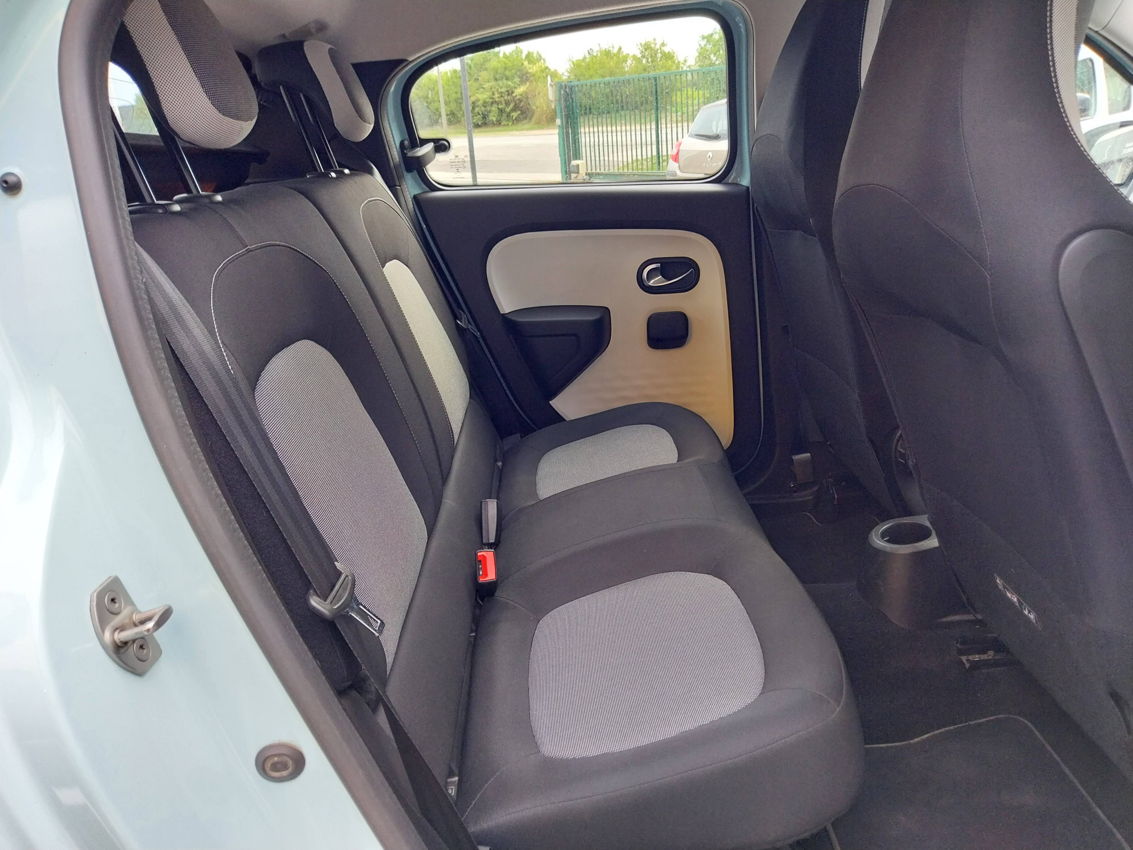 Vente en ligne Renault Twingo Electrique Twingo III E-Tech au prix de 10 000 €
