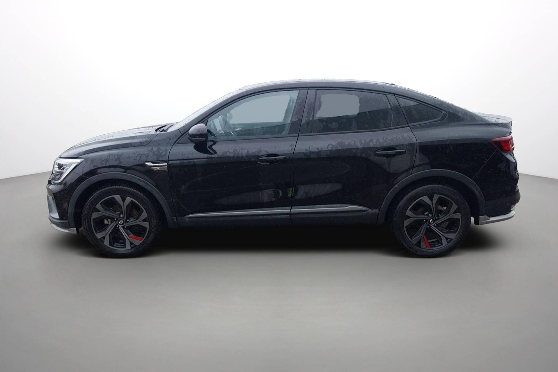 Vente en ligne Renault Arkana  E-Tech hybride 145 au prix de 21 400 €