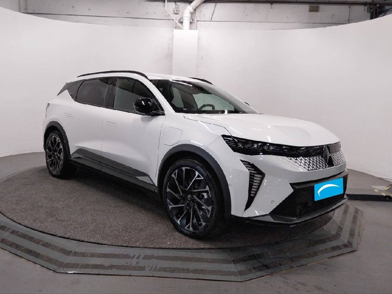 Vente en ligne Renault Scenic E-Tech  220 ch grande autonomie au prix de 40 500 €