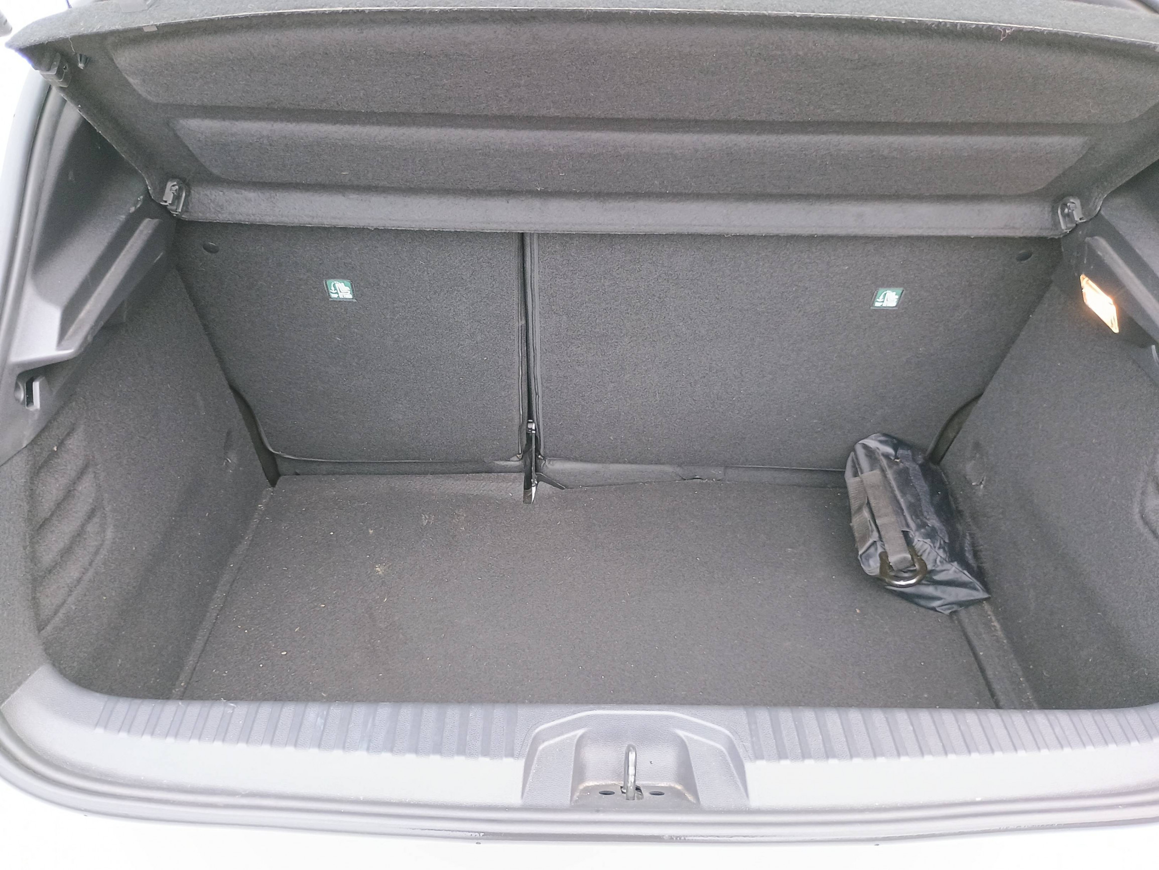Vente en ligne Renault Clio 5 Clio TCe 90 - 21N au prix de 14 490 €