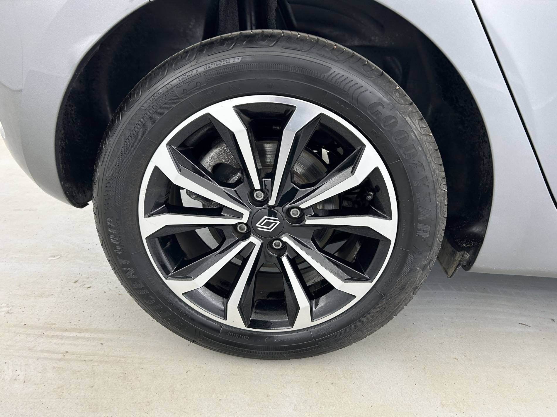 Vente en ligne Renault Clio 5 Clio TCe 90 ch GSR2 au prix de 18 480 €