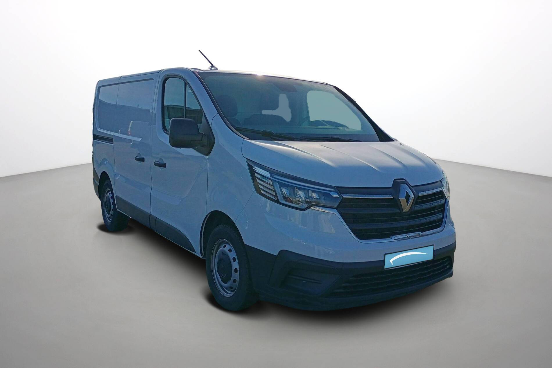 Vente en ligne Renault Trafic 3 Fourgon TRAFIC FG BLUE DCI 130 L1H1 3T GSR2 au prix de 24 990 €
