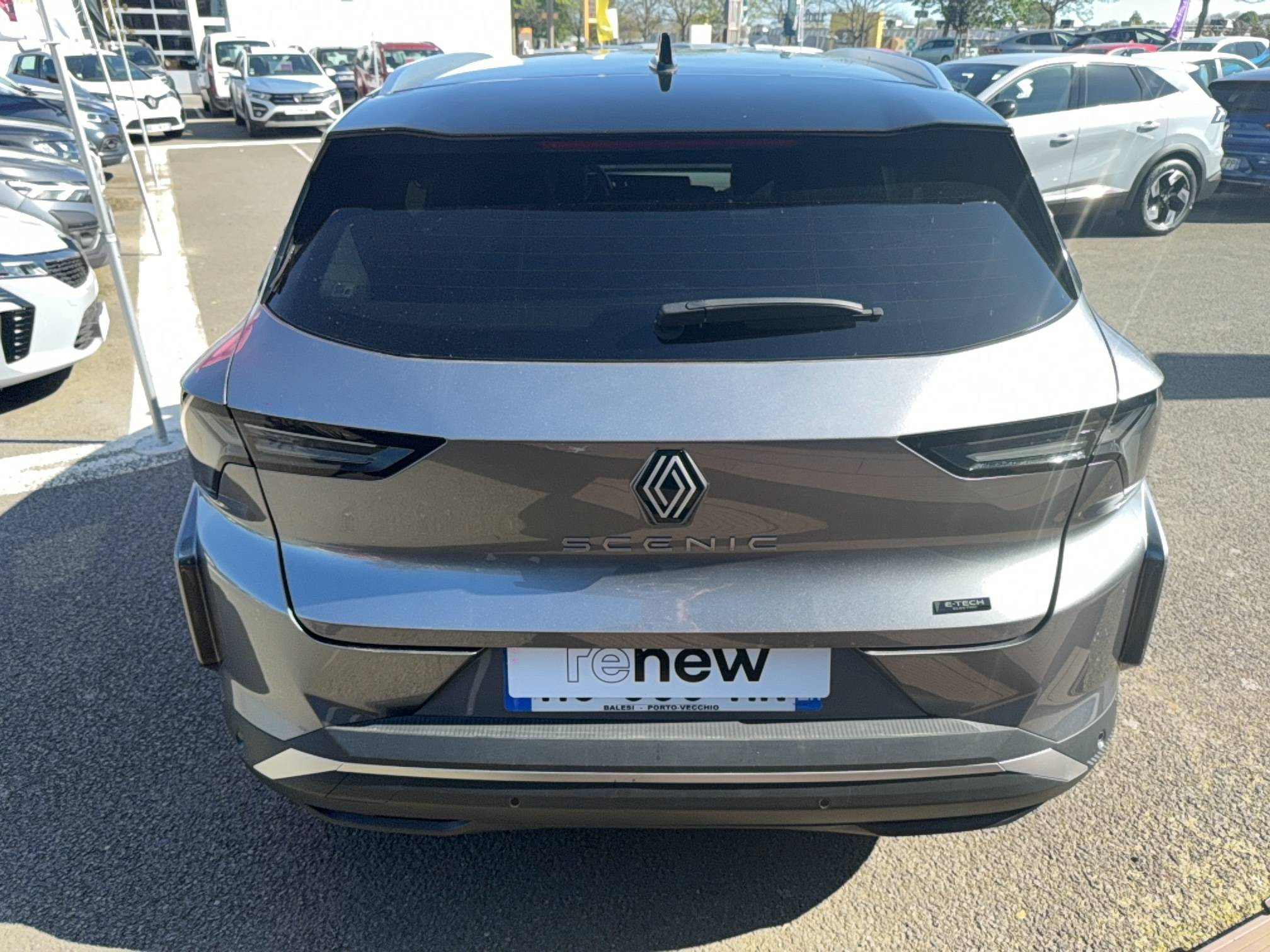 Vente en ligne Renault Scenic E-Tech Scenic E-Tech électrique 220 ch grande autonomie au prix de 36 990 €