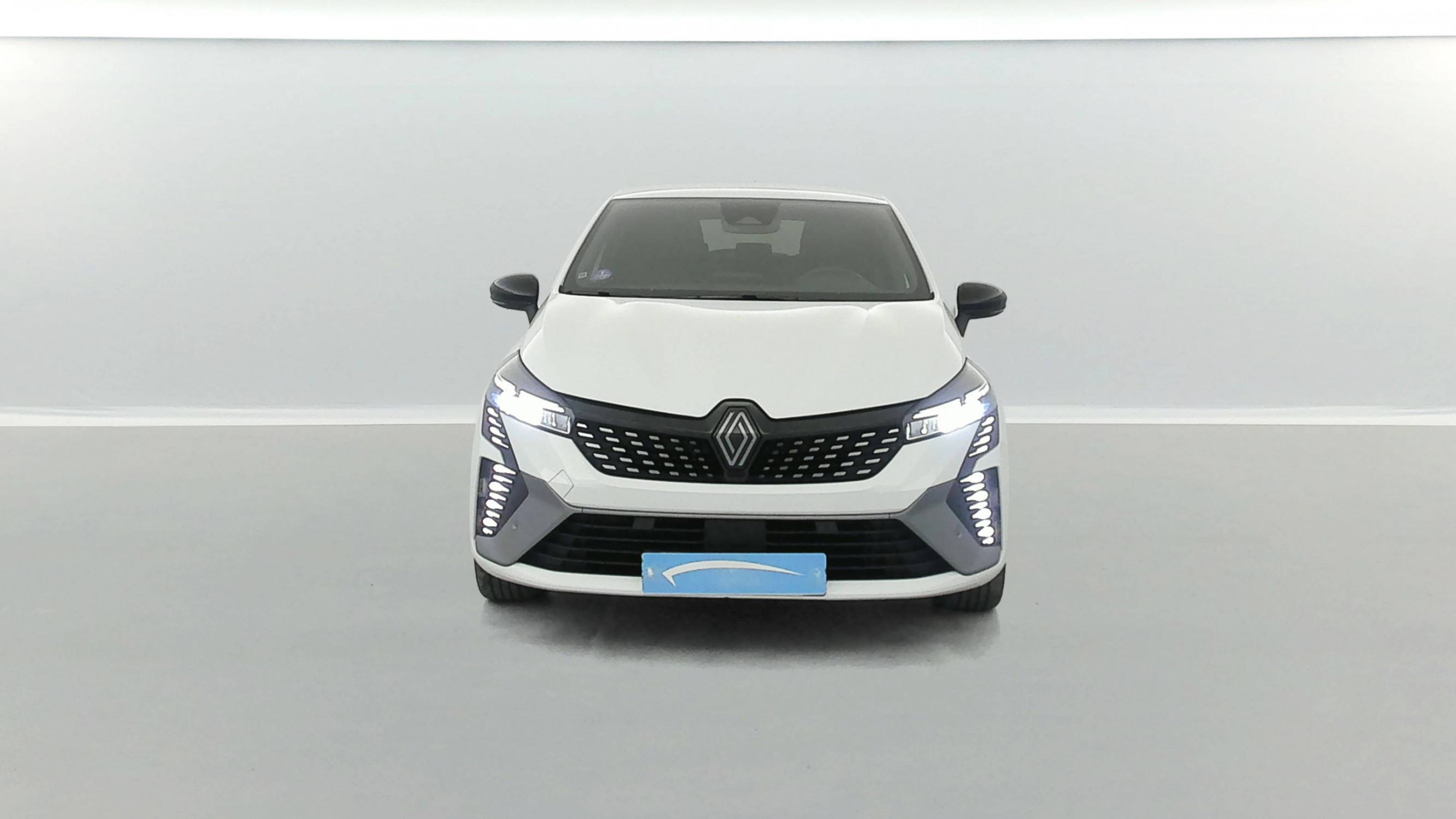 Vente en ligne Renault Clio 5 Clio E-Tech full hybrid 145 au prix de 20 790 €