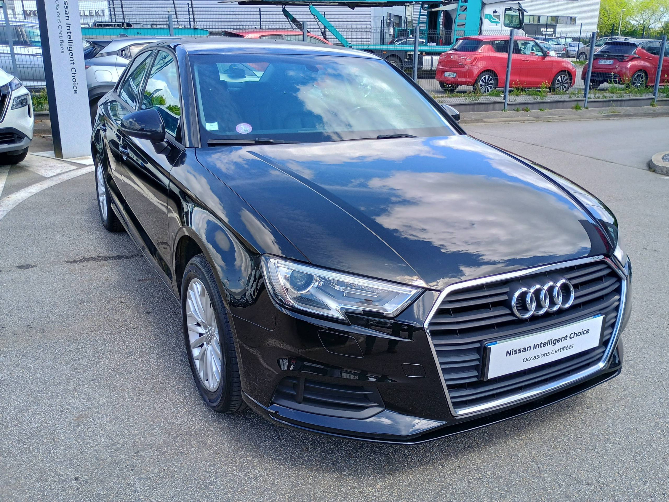 Vente en ligne Audi A3  1.0 TFSI 115 S tronic 7 au prix de 16 990 €
