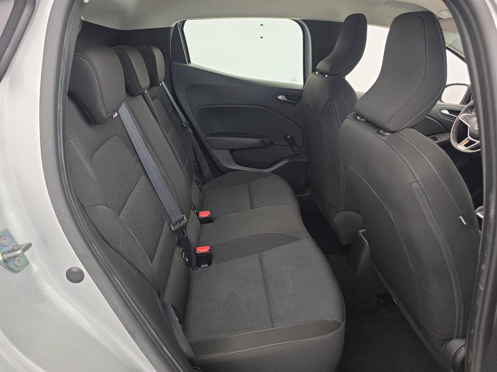 Vente en ligne Renault Clio 5 Clio E-Tech full hybrid 145 au prix de 16 590 €