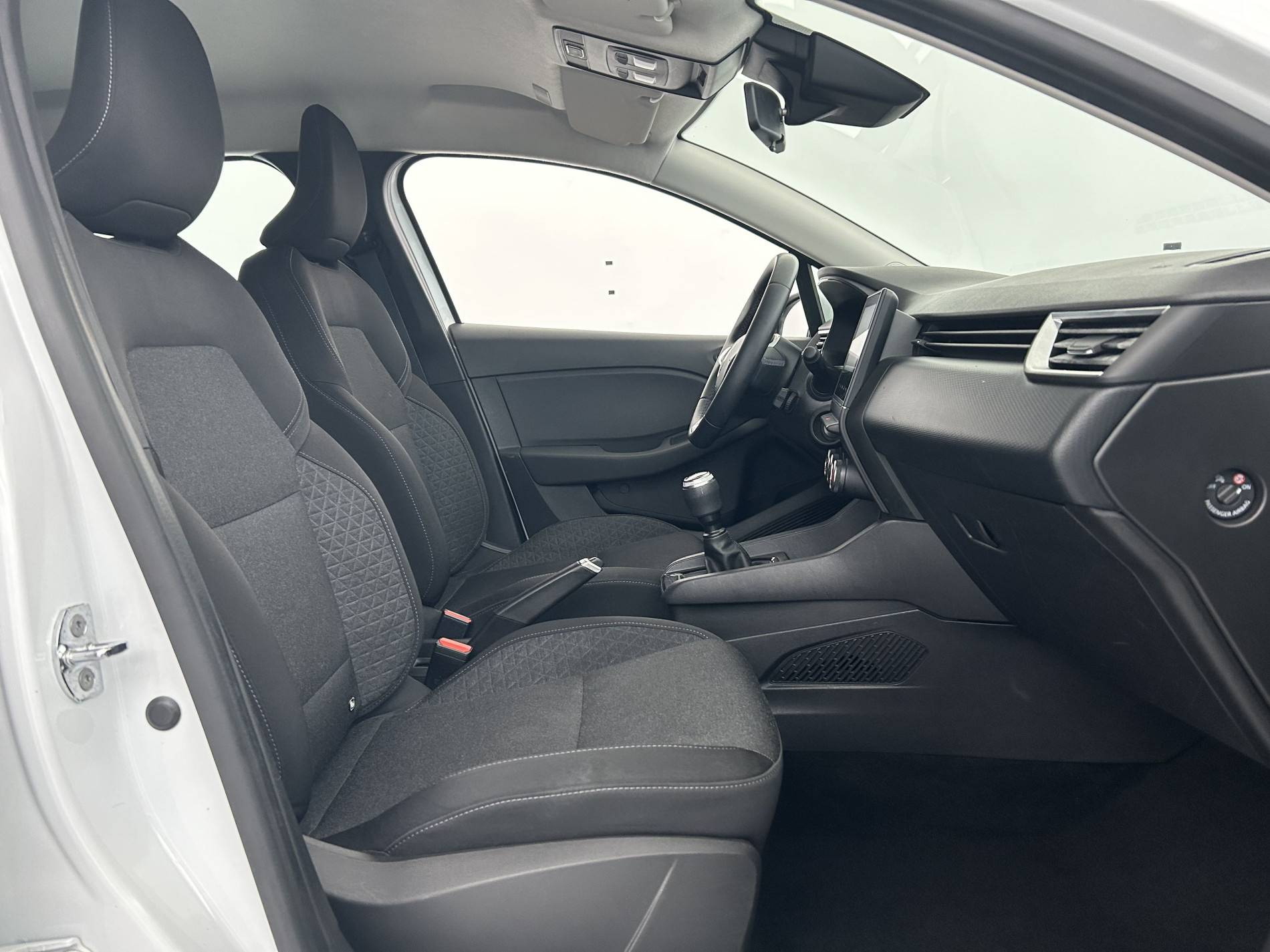 Vente en ligne Renault Clio 5 Clio SCe 65 - 21N au prix de 10 890 €