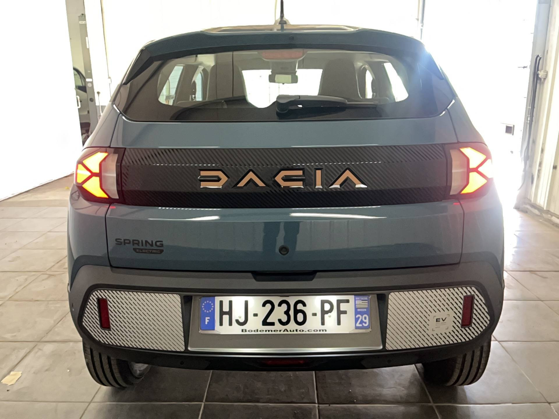 Vente en ligne Dacia Spring  electric 100 au prix de 19 990 €
