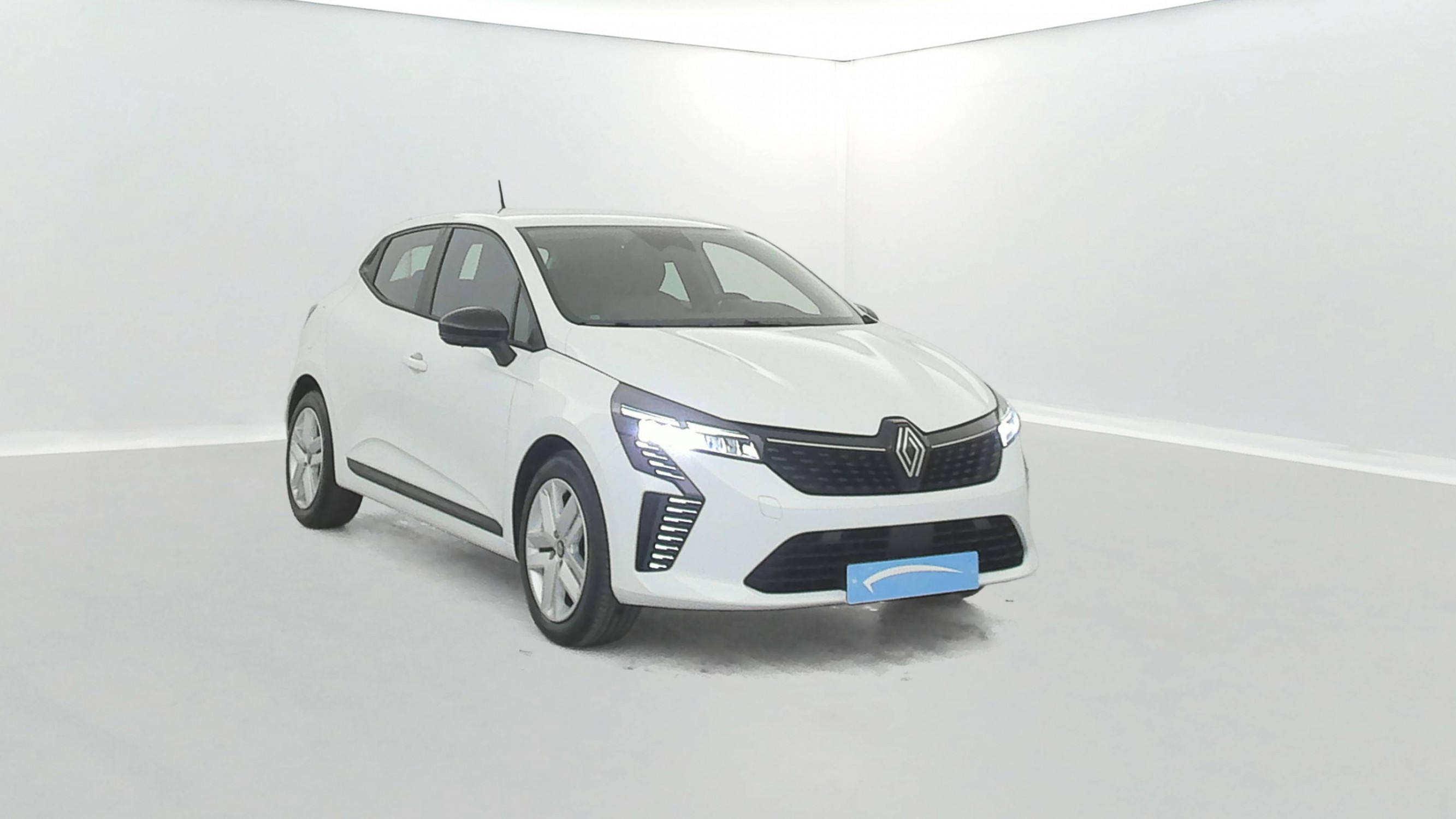 Vente en ligne Renault Clio 5 Clio Blue dCi 100 ch GSR2 au prix de 17 890 €