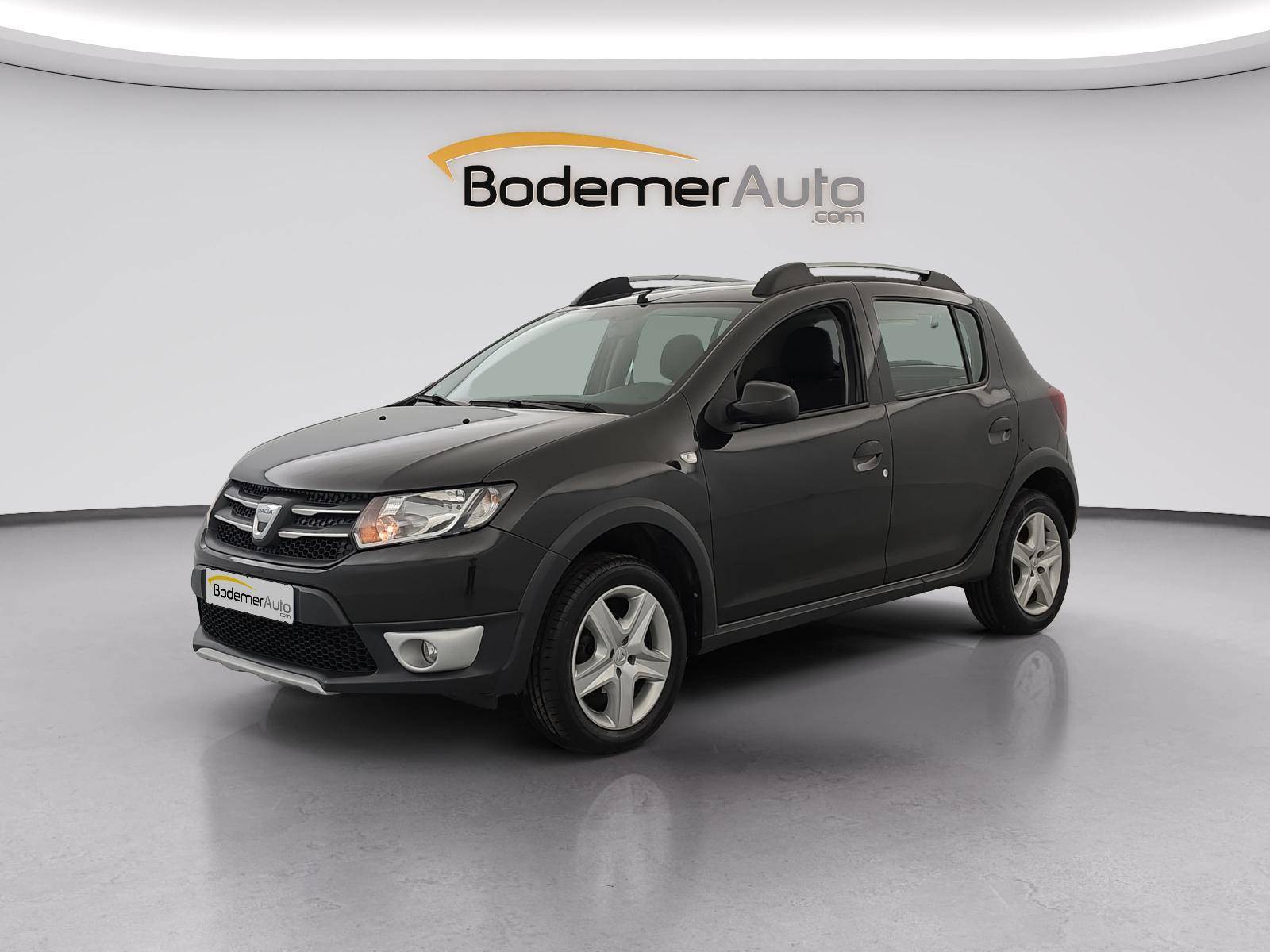 Dacia Sandero  TCe 90 occasion de 2014 en vente à Morlaix