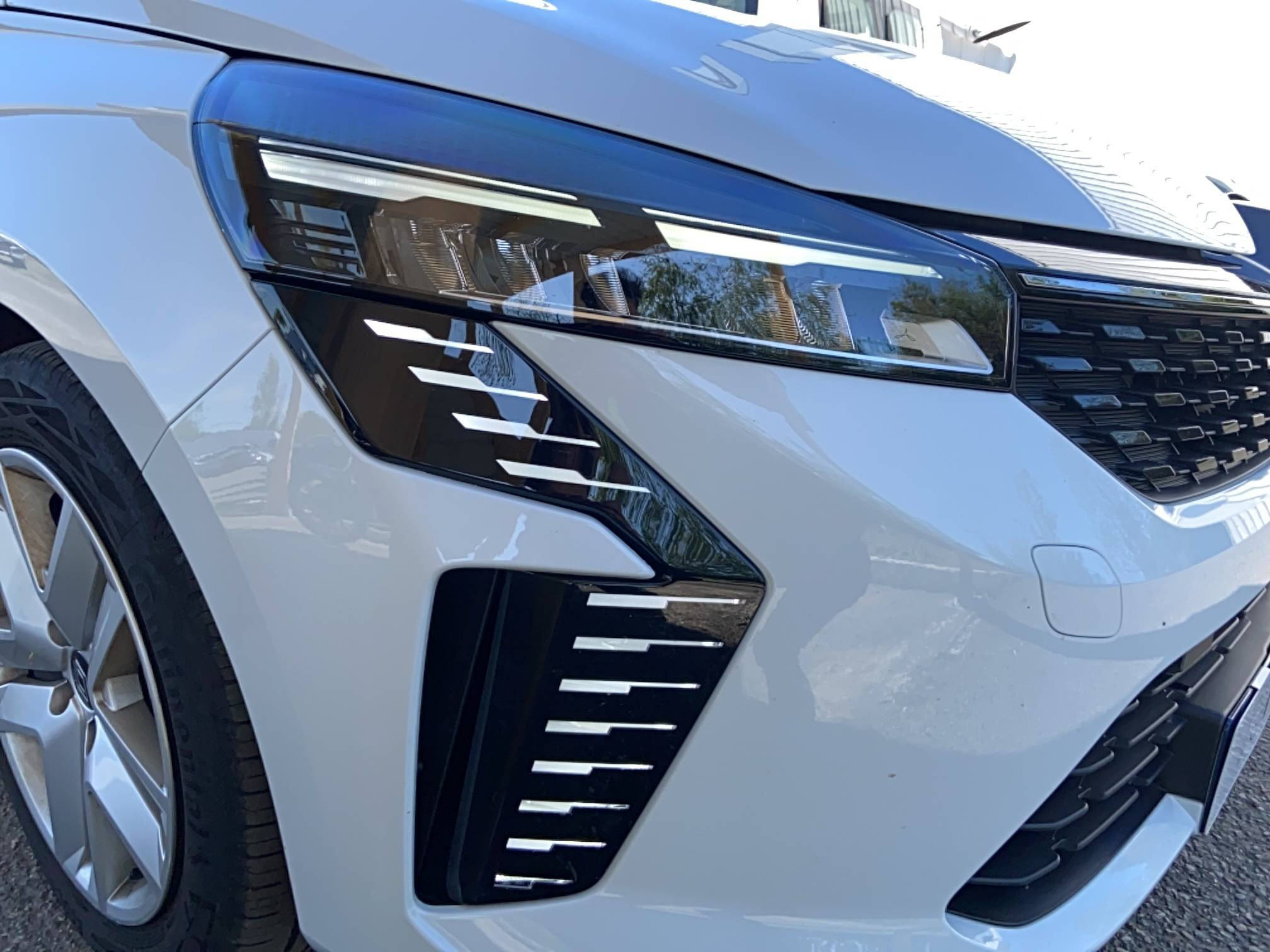 Vente en ligne Renault Clio 5 Clio Eco-G 100 ch GSR2 au prix de 16 290 €