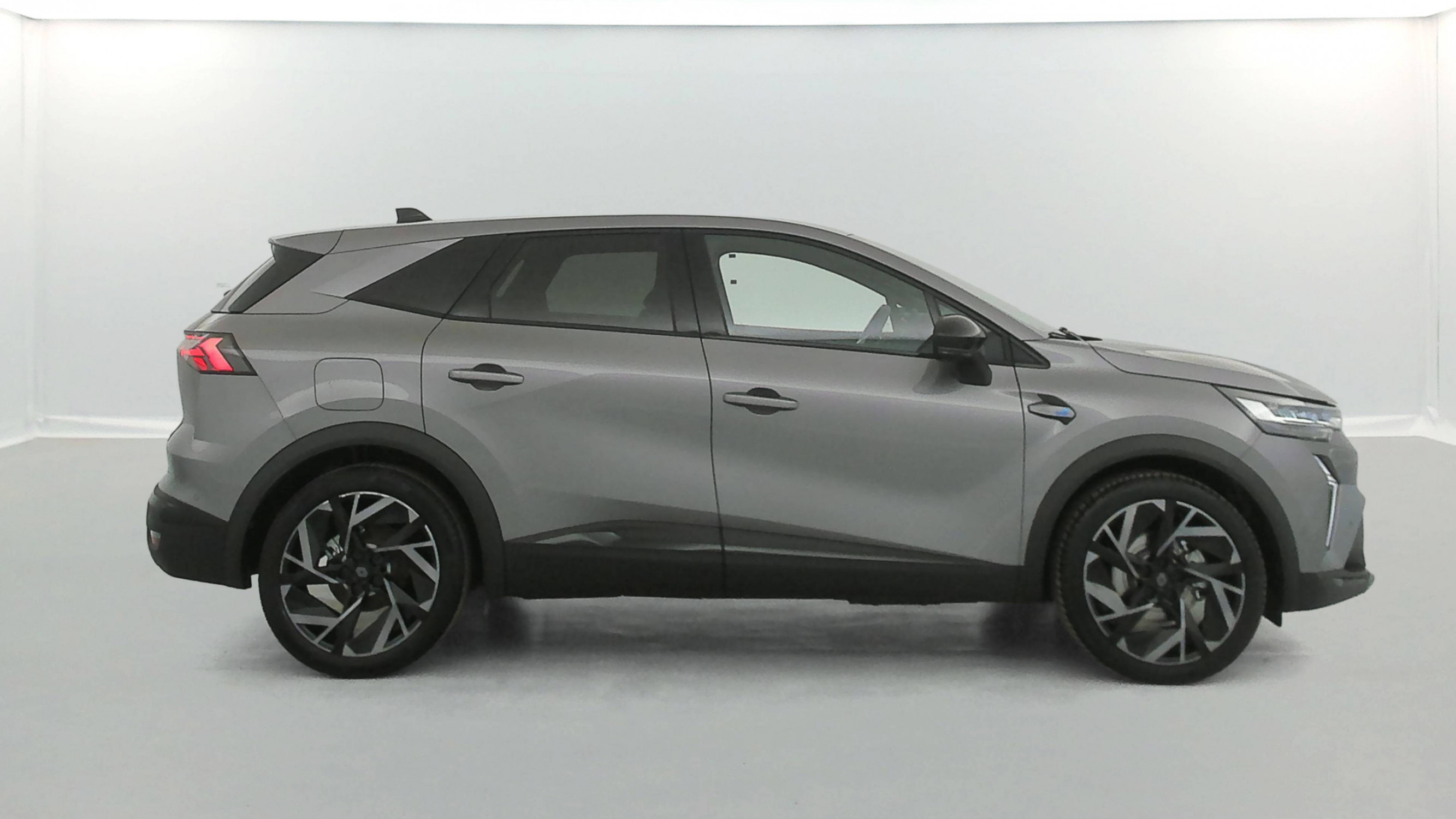 Vente en ligne Renault Symbioz  E-Tech full hybrid 145 au prix de 28 990 €