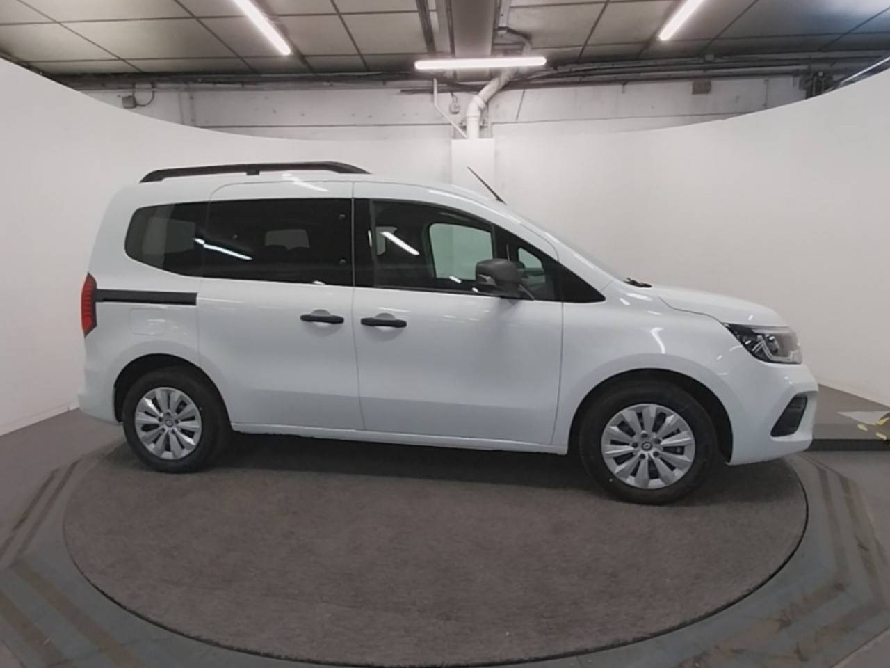 Vente en ligne Renault Kangoo E-Tech  EV45 11kW au prix de 29 900 €