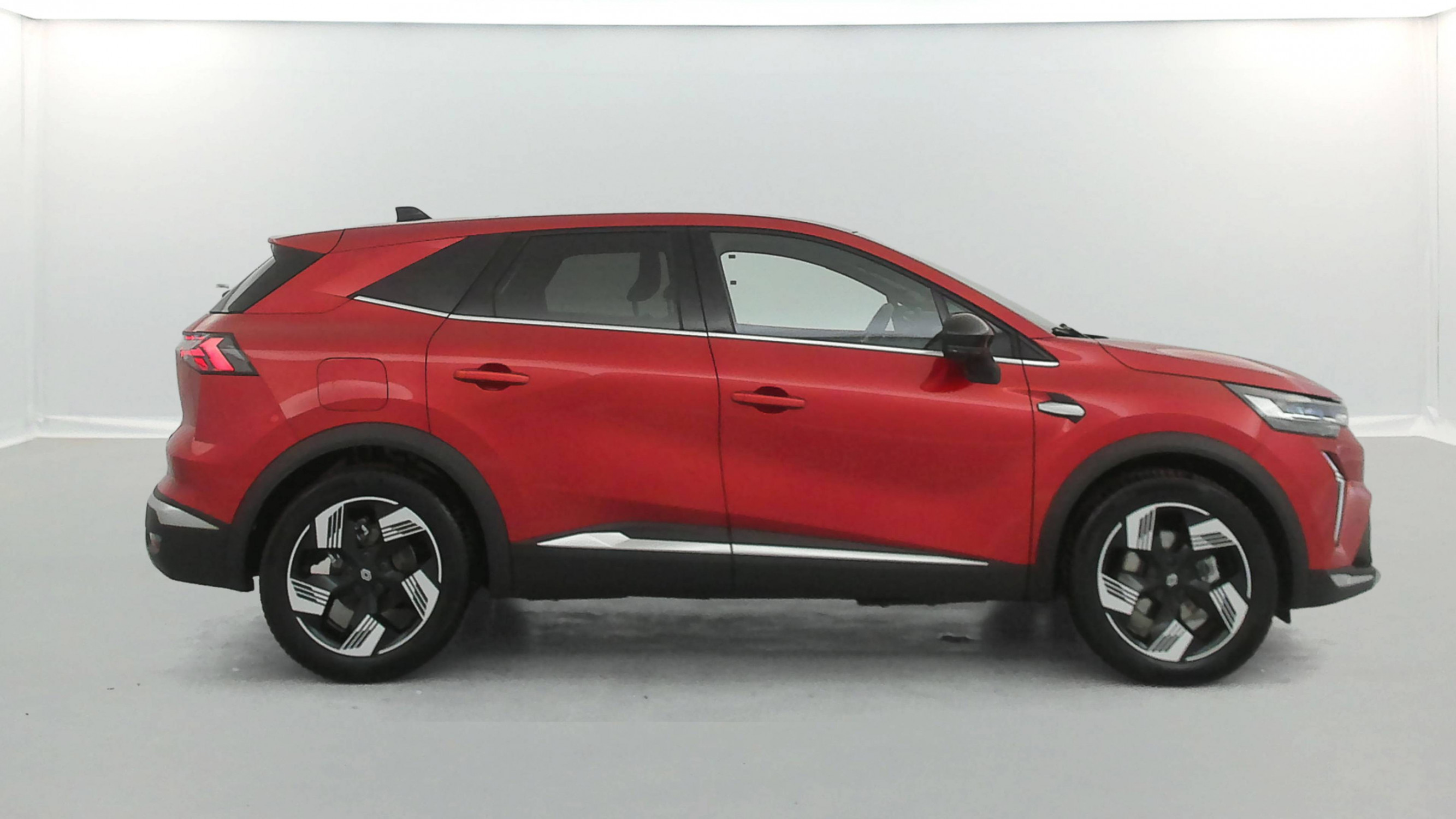 Vente en ligne Renault Symbioz  E-Tech full hybrid 145 au prix de 27 990 €