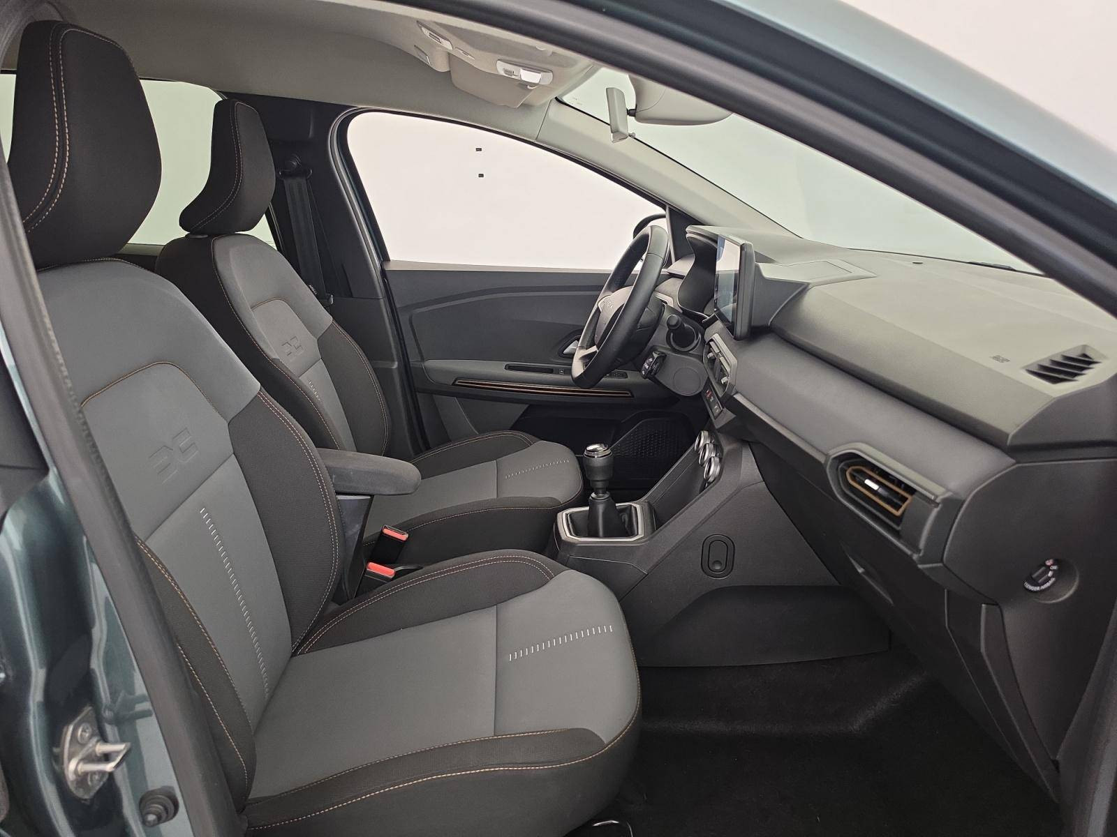 Vente en ligne Dacia Jogger  ECO-G 100 7 places au prix de 17 990 €