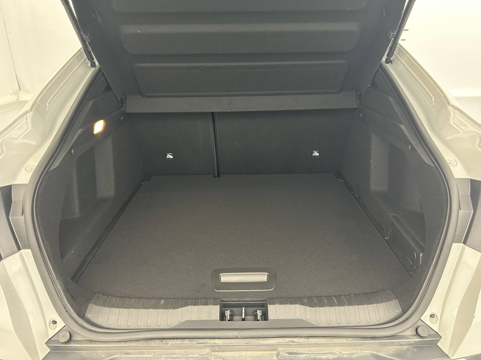 Vente en ligne Renault Arkana  E-Tech hybride 145 - 22 au prix de 19 990 €