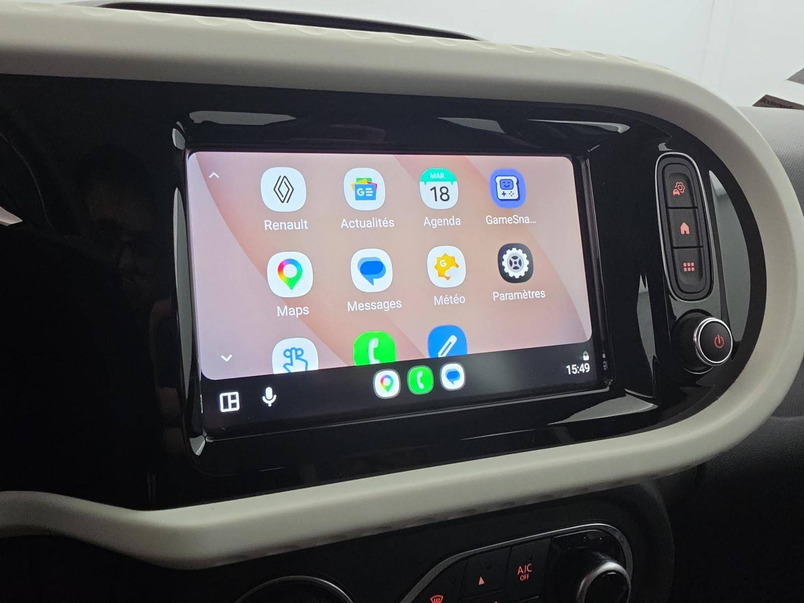 Vente en ligne Renault Twingo Electrique Twingo III E-Tech au prix de 11 990 €