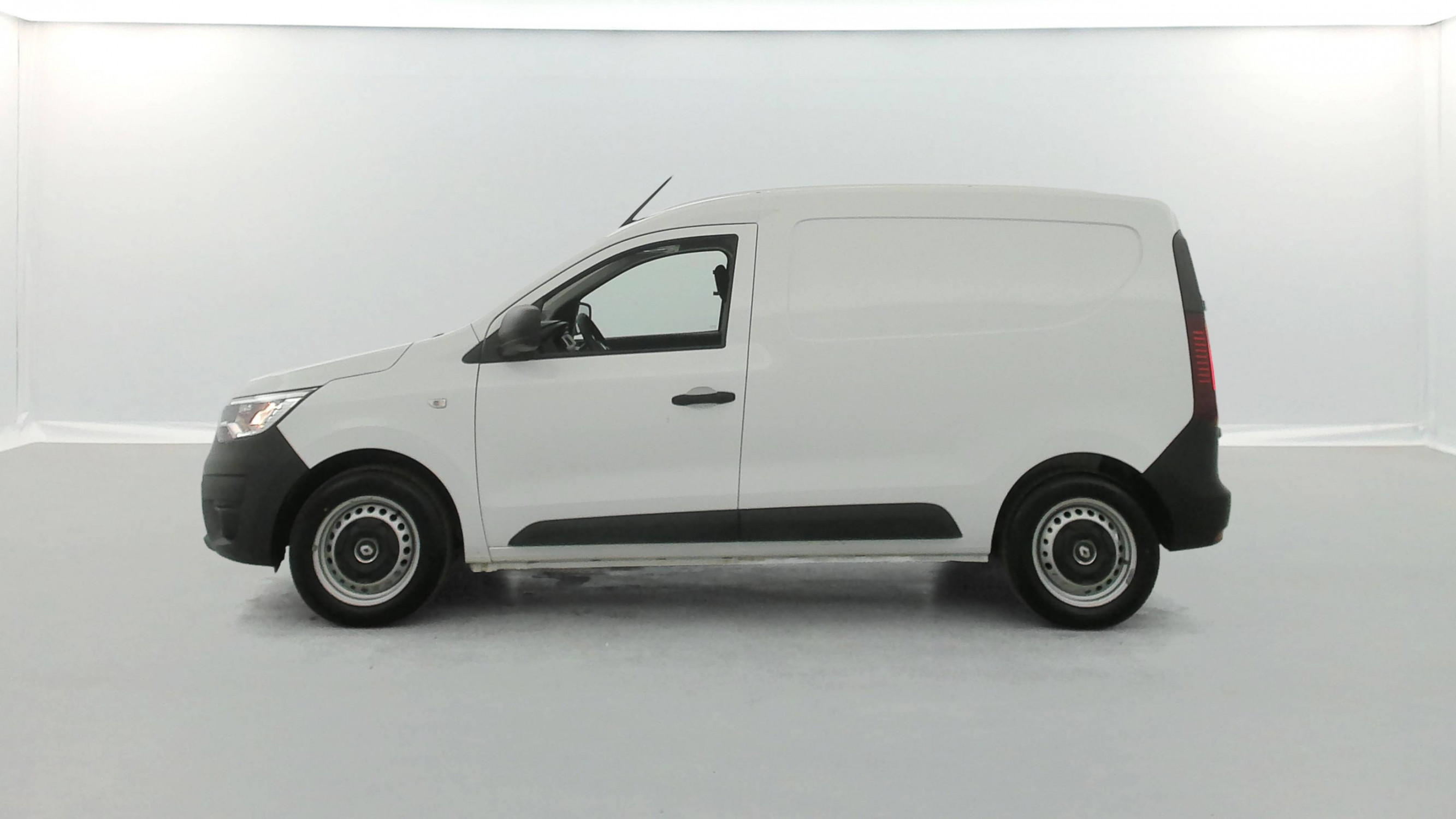Vente en ligne Renault Express Van  BLUE DCI 95 - 22 au prix de 15 490 €