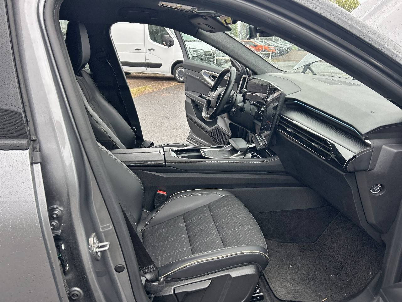 Vente en ligne Renault Austral  E-Tech hybrid 200 au prix de 28 390 €