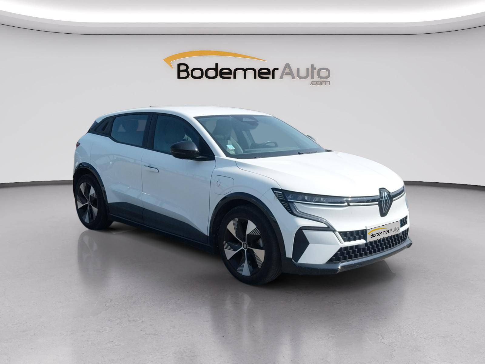 Vente en ligne Renault Megane E-Tech  EV40 130ch standard charge au prix de 18 990 €