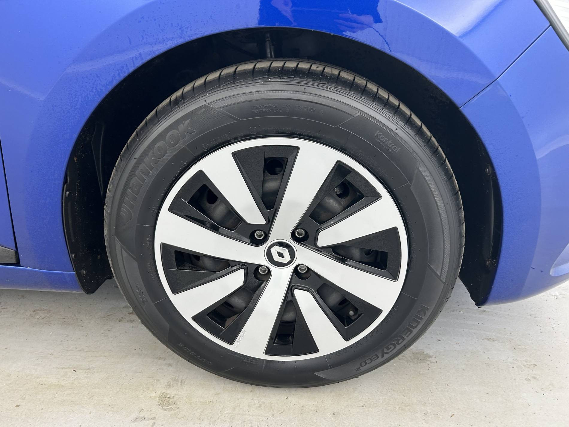 Vente en ligne Renault Clio 5 Clio TCe 90 au prix de 14 290 €