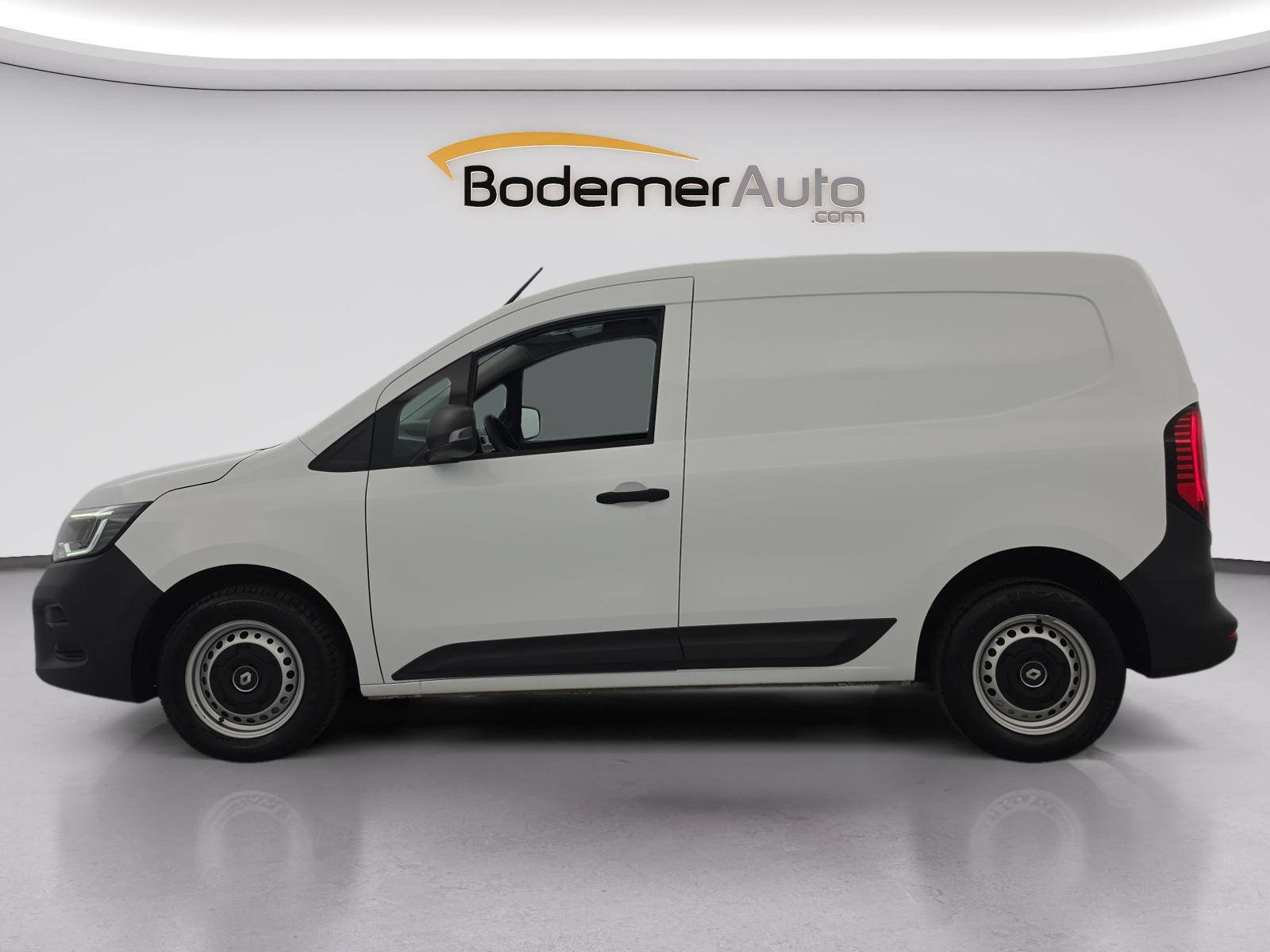 Vente en ligne Renault Kangoo Van  BLUE DCI 95 EDC au prix de 16 491 €