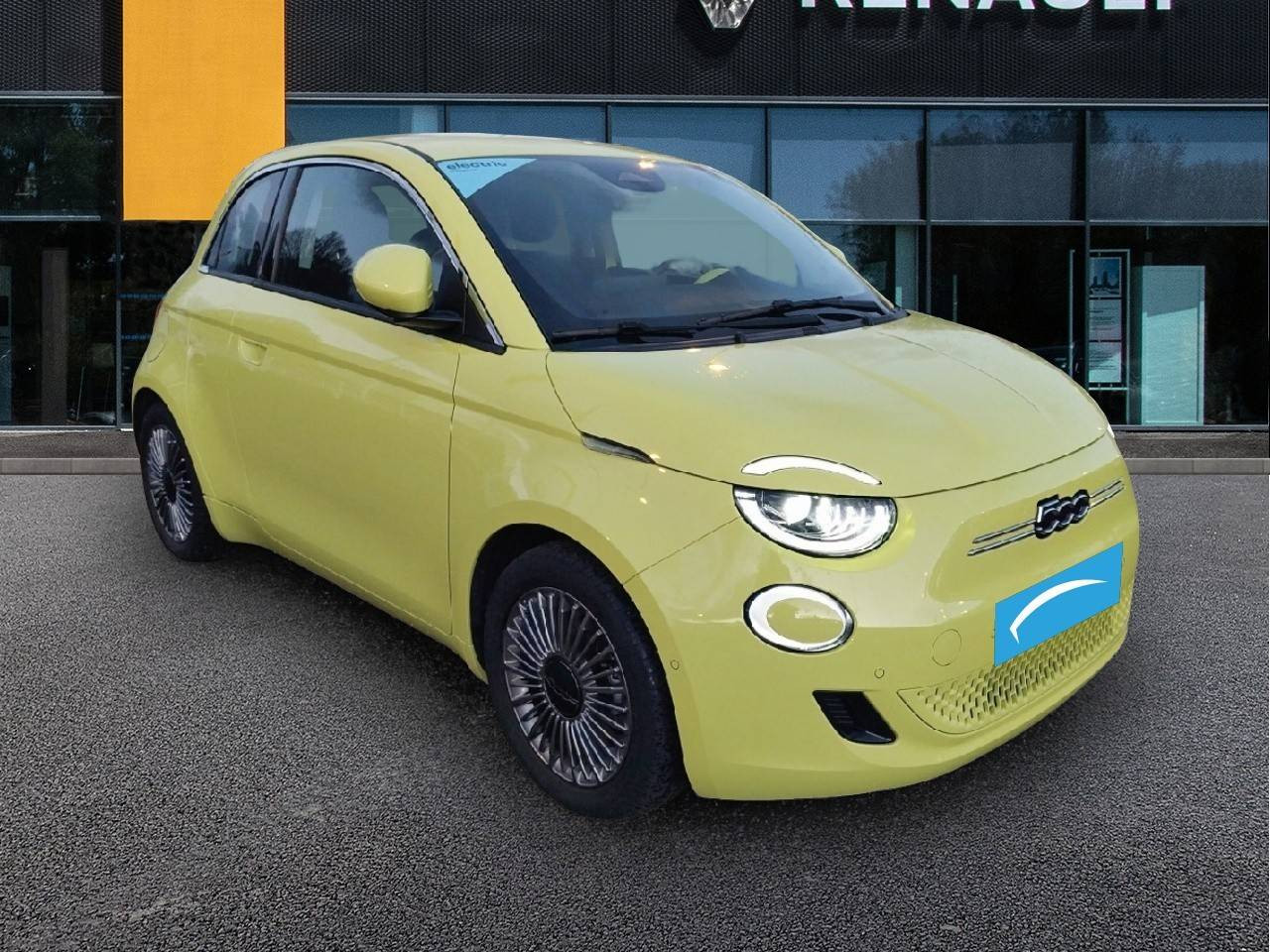 Vente en ligne Fiat 500e 3+1 500 3+1 e 95 ch au prix de 17 590 €