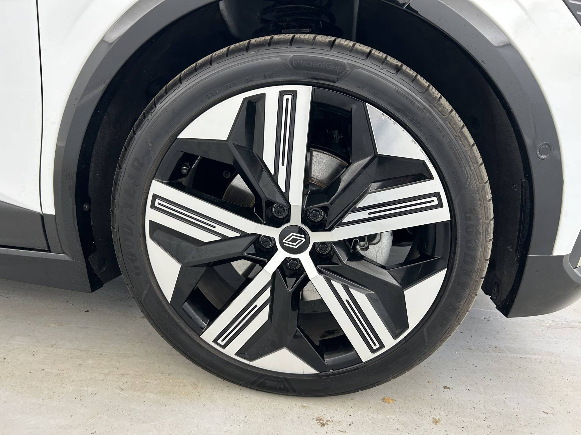 Vente en ligne Renault Megane E-Tech  220 ch autonomie confort GSR2 au prix de 32 791 €