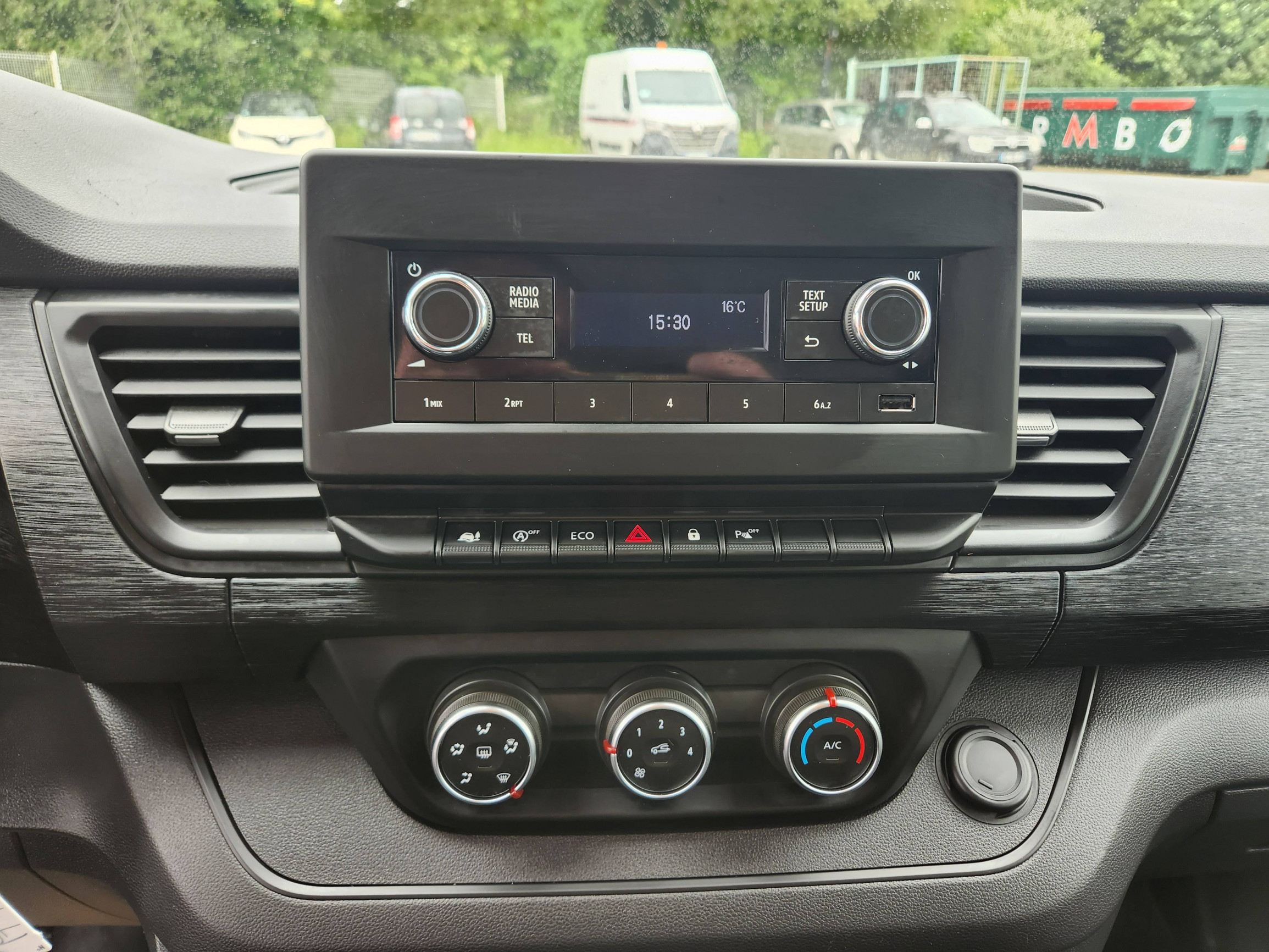 Vente en ligne Renault Trafic  L1 dCi 150 Energy S&S au prix de 29 490 €