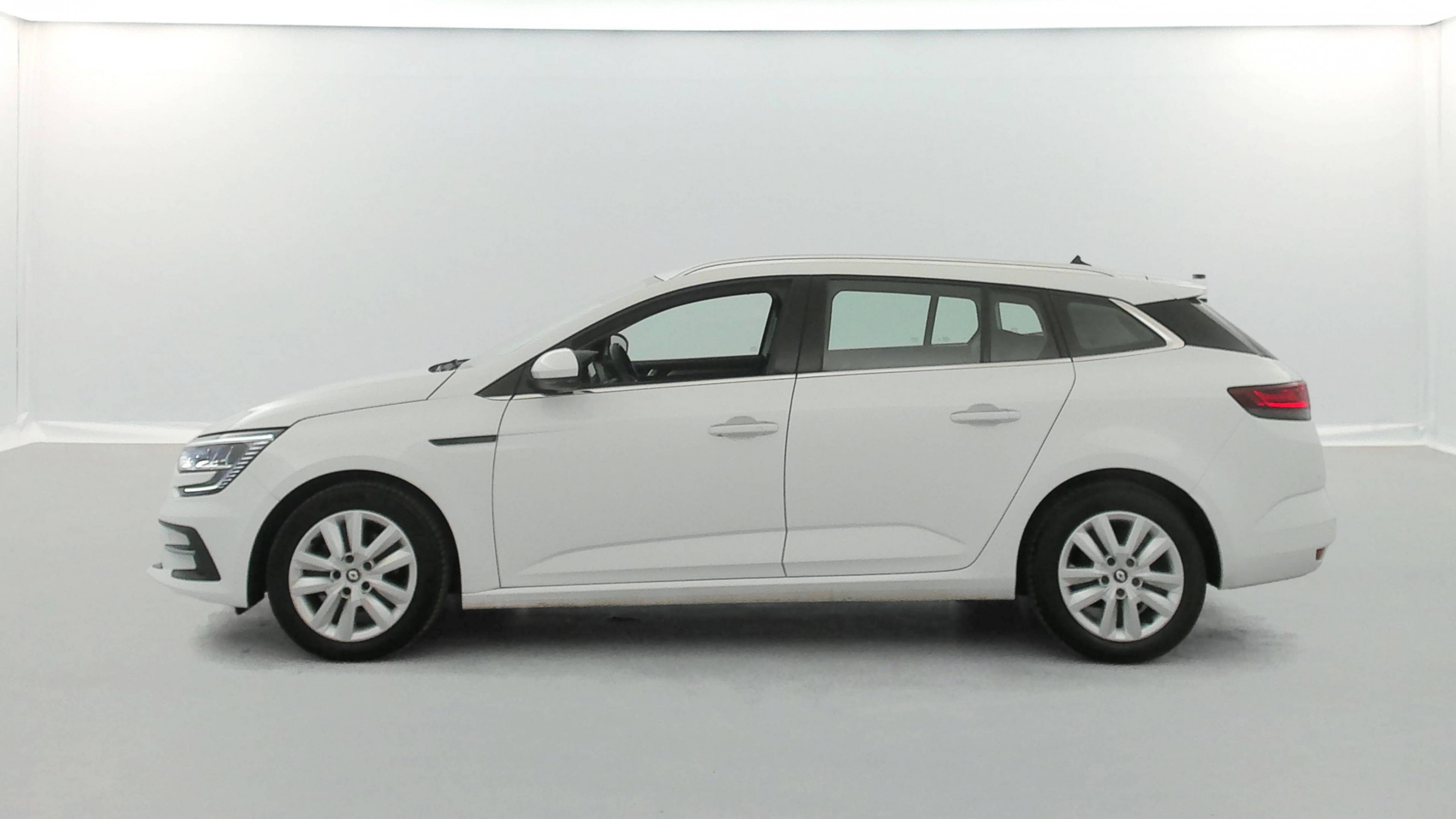 Vente en ligne Renault Megane 4 Estate Mégane IV Estate Blue dCi 115 - 21N au prix de 15 890 €