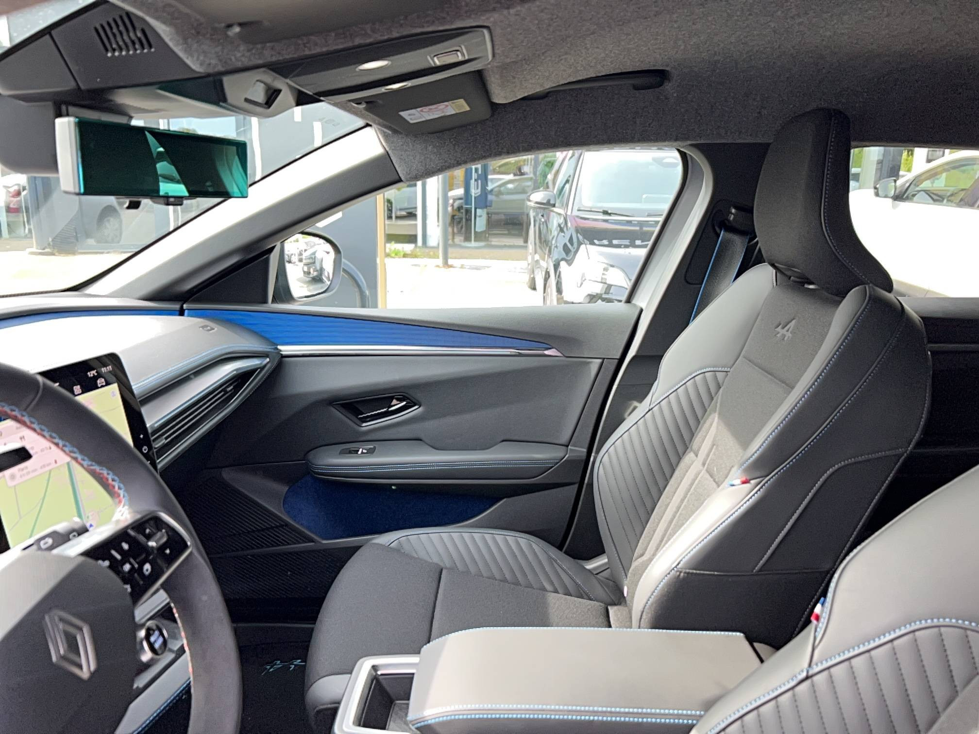 Vente en ligne Renault Megane E-Tech  220 ch autonomie confort au prix de 42 990 €