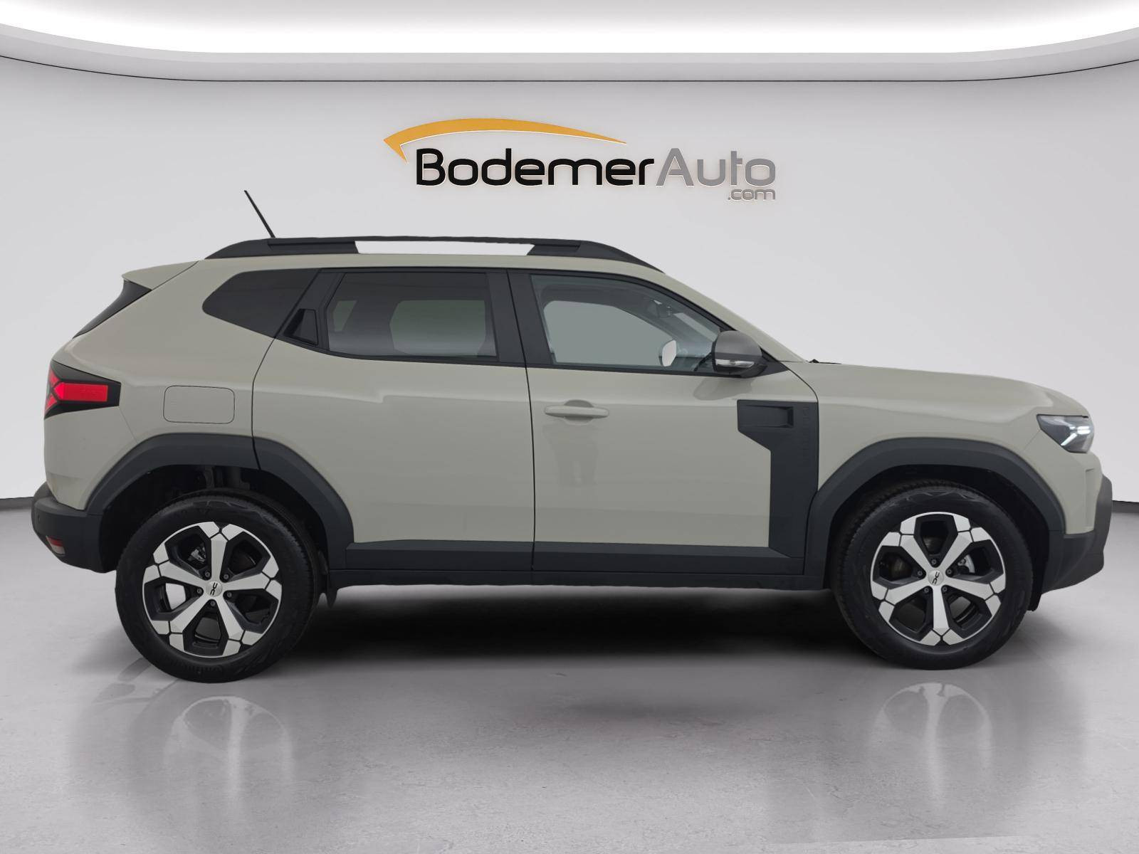 Vente en ligne Dacia Duster  Mild Hybrid 140 au prix de 25 990 €