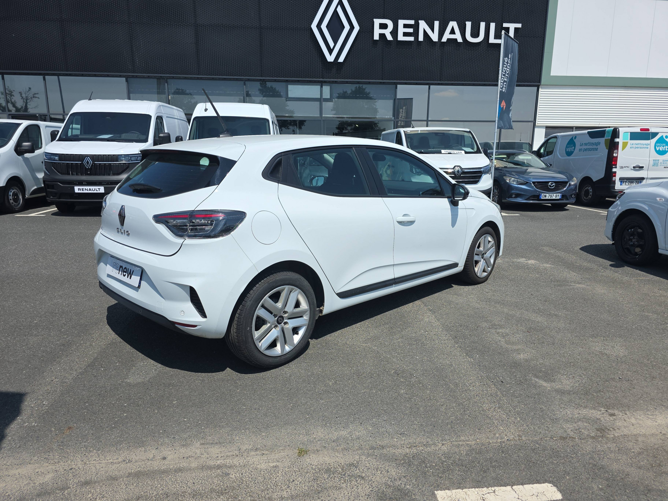 Vente en ligne Renault Clio 5 Clio TCe 90 ch GSR2 au prix de 15 990 €