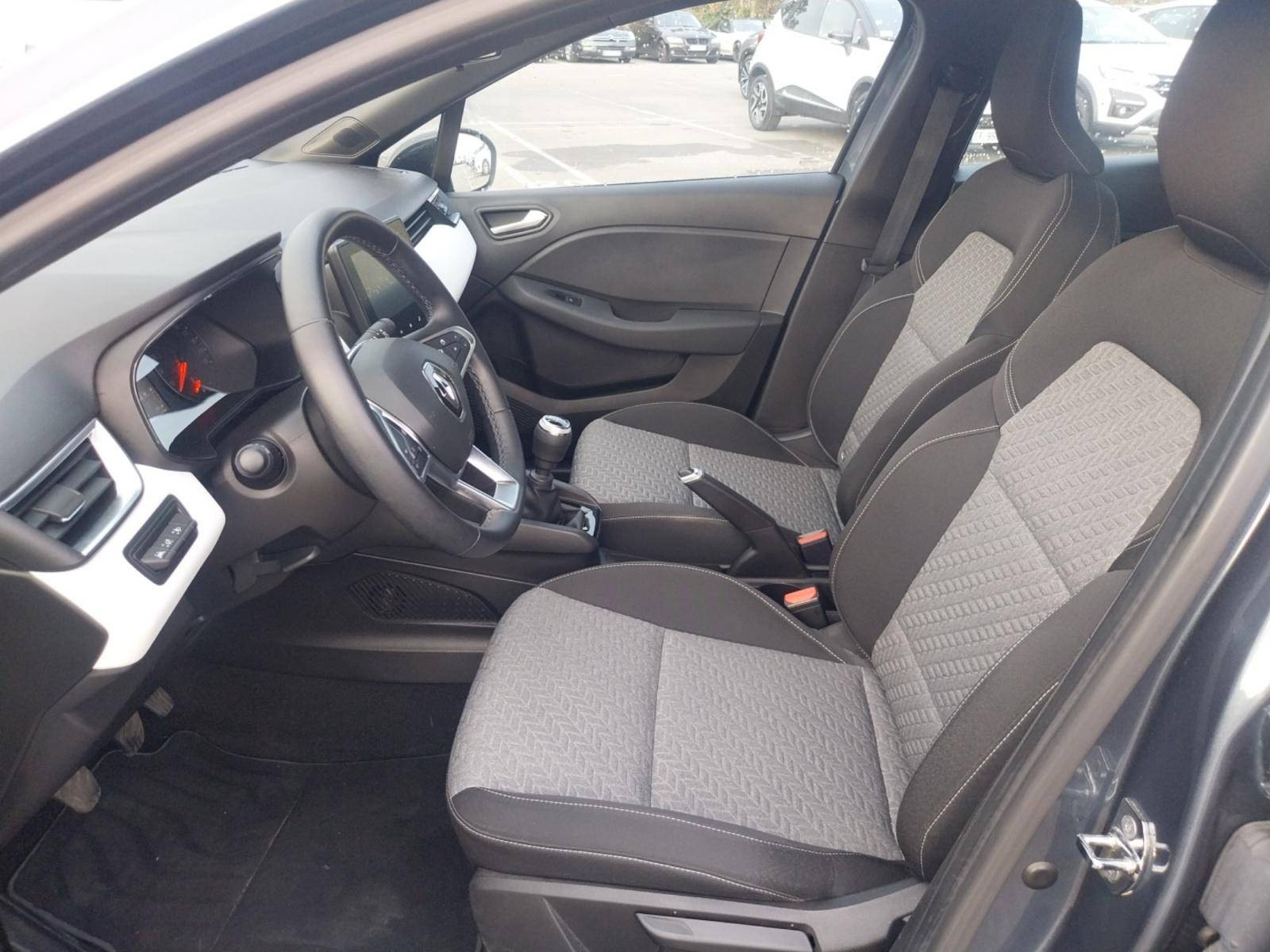 Vente en ligne Renault Clio 5 Clio TCe 90 - 21N au prix de 14 990 €
