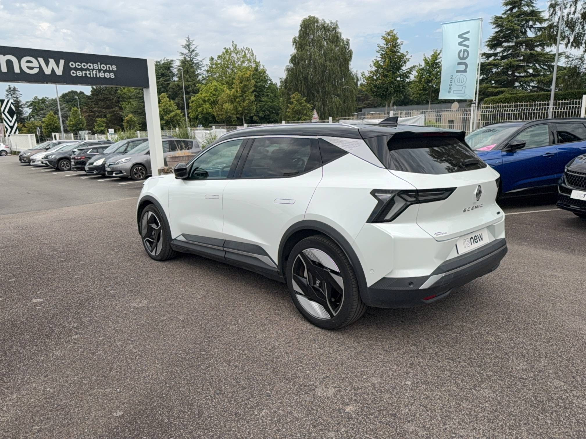 Vente en ligne Renault Scenic E-Tech Scenic E-Tech électrique 220 ch grande autonomie au prix de 38 990 €