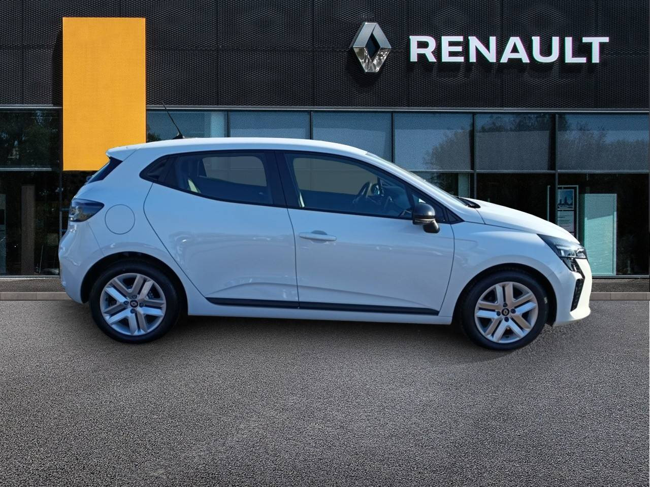 Vente en ligne Renault Clio 5 Clio TCe 90 ch GSR2 au prix de 16 480 €