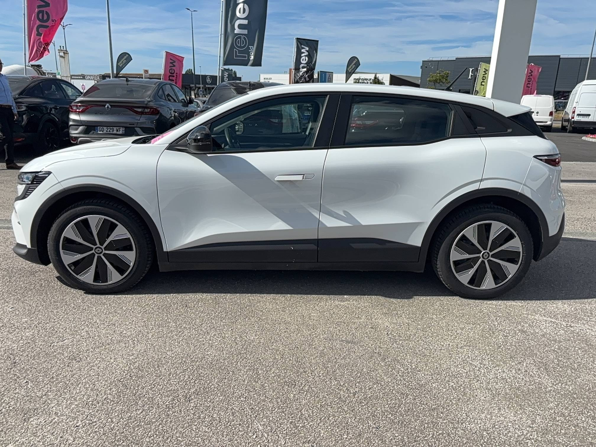 Vente en ligne Renault Megane E-Tech  EV60 130ch super charge au prix de 21 790 €