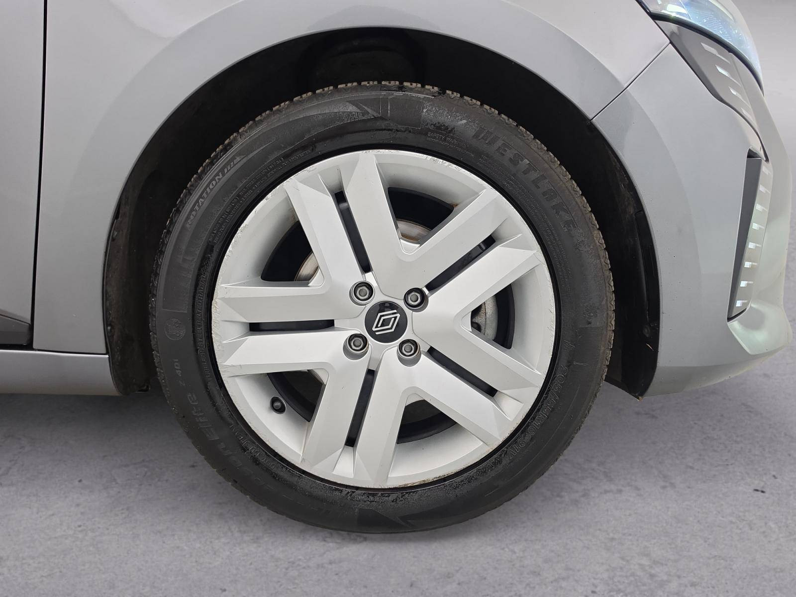 Vente en ligne Renault Clio 5 Clio Blue dCi 100 ch GSR2 au prix de 15 990 €