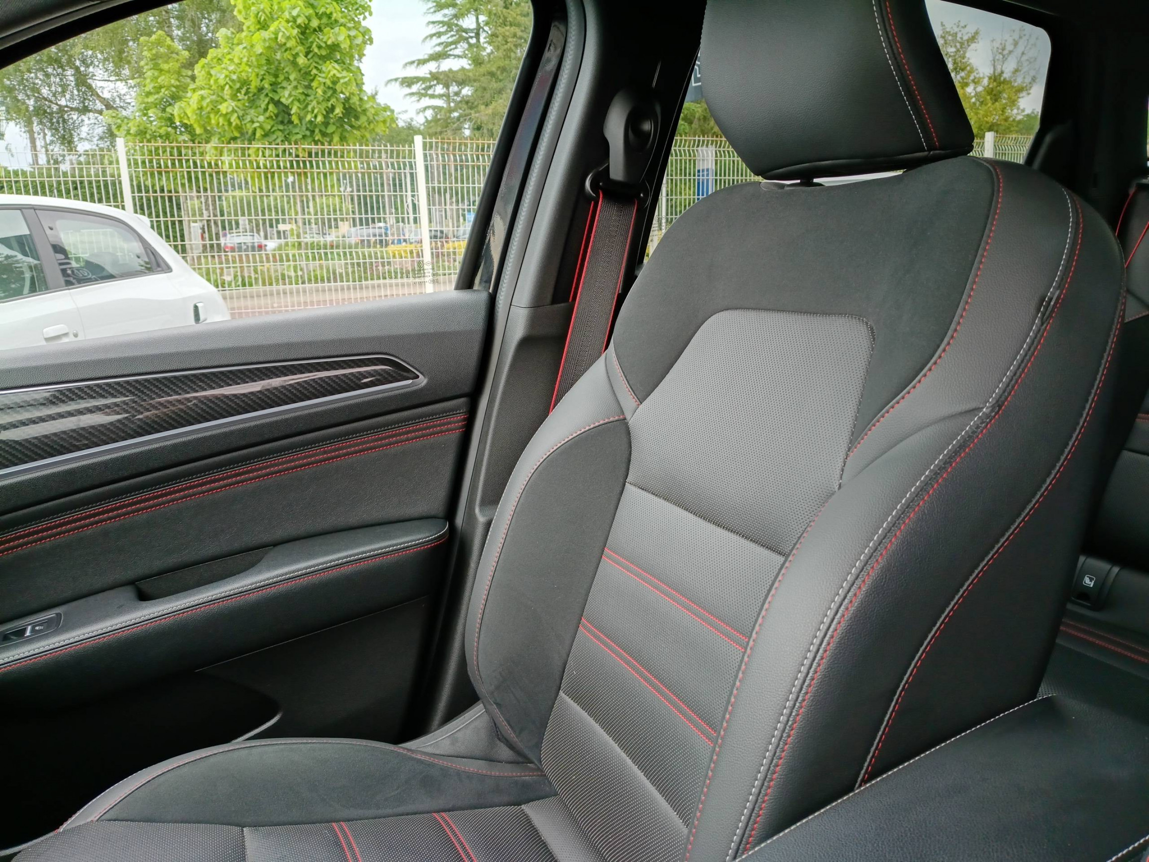 Vente en ligne Renault Arkana  E-Tech 145 - 21B au prix de 20 990 €