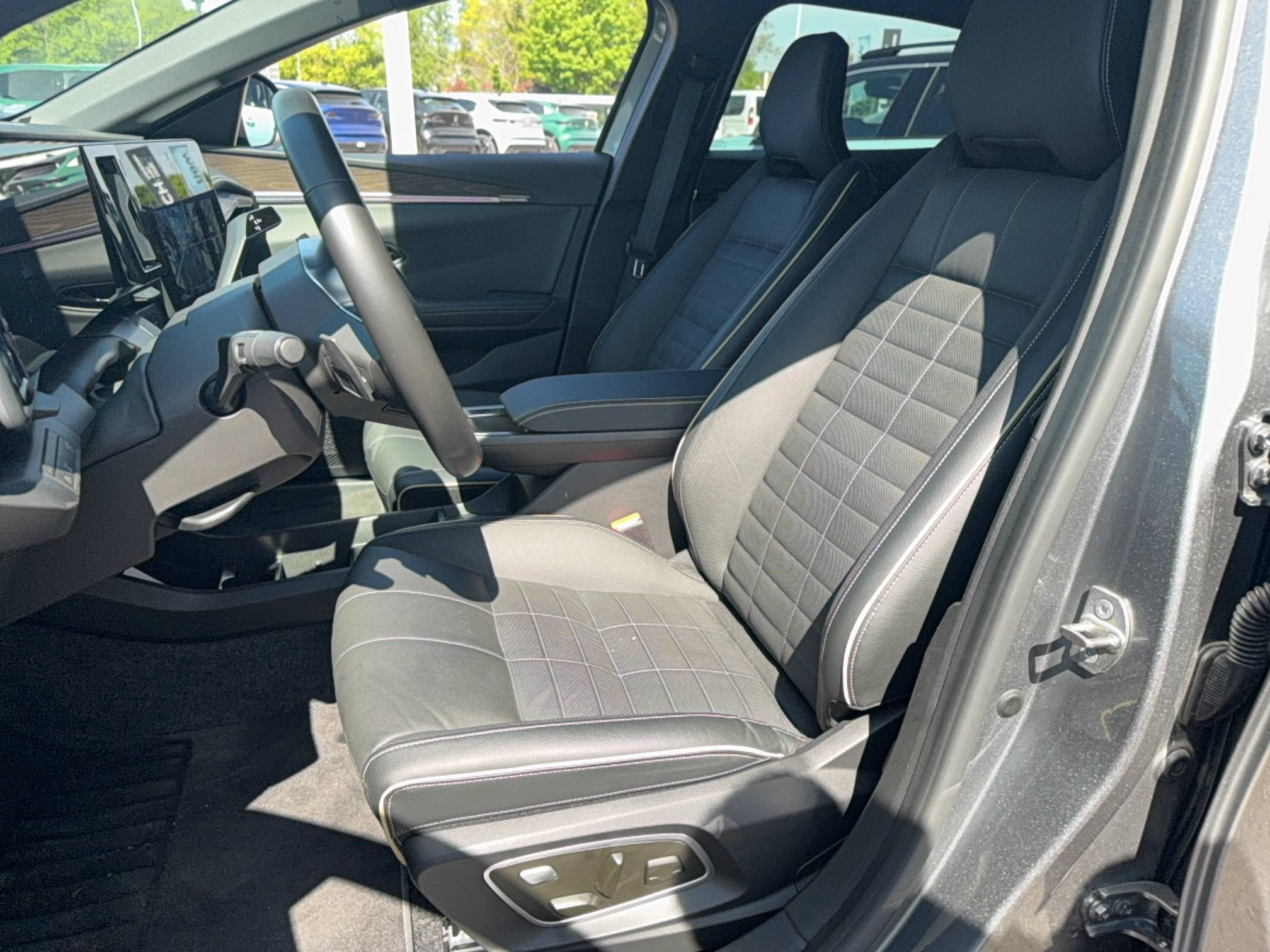 Vente en ligne Renault Megane E-Tech  EV60 220 ch super charge au prix de 28 990 €