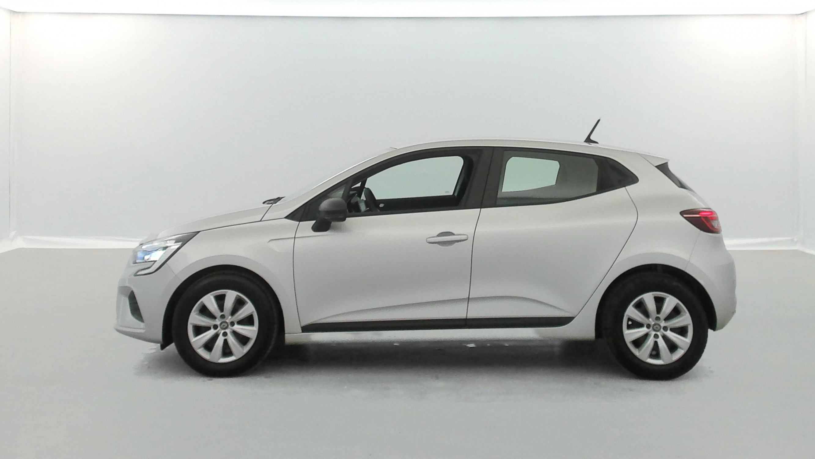Vente en ligne Renault Clio 5 Clio SCe 75 au prix de 11 490 €