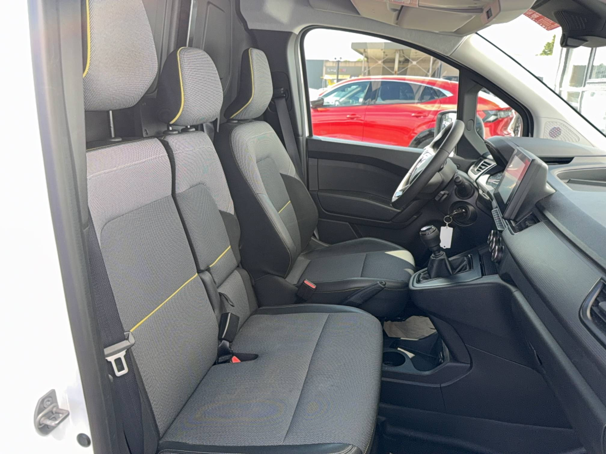 Vente en ligne Renault Kangoo Van  BLUE DCI 95 au prix de 18 900 €