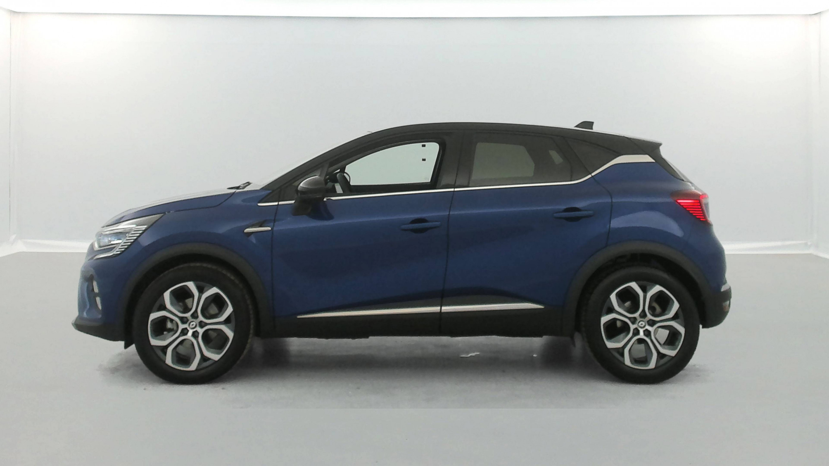 Vente en ligne Renault Captur  E-Tech full hybrid 145 au prix de 19 890 €