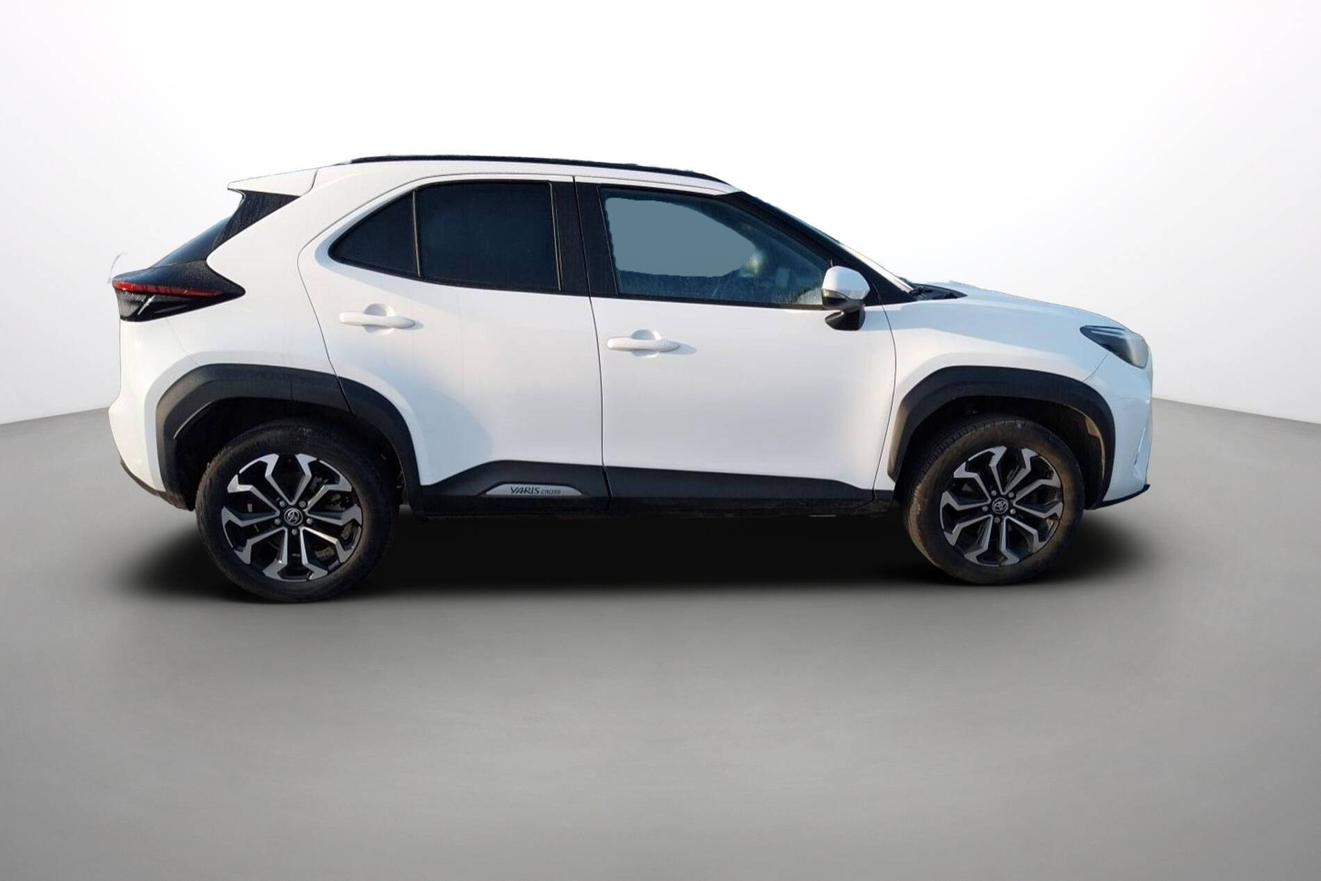 Vente en ligne Toyota Yaris Cross  116h 2WD au prix de 21 990 €