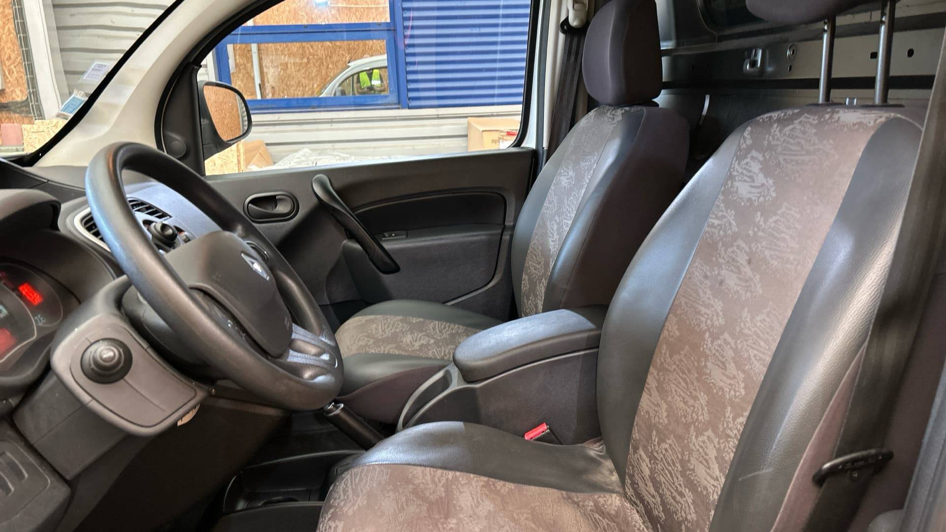 Vente en ligne Renault Kangoo Electrique  ACHAT INTEGRAL au prix de 10 990 €