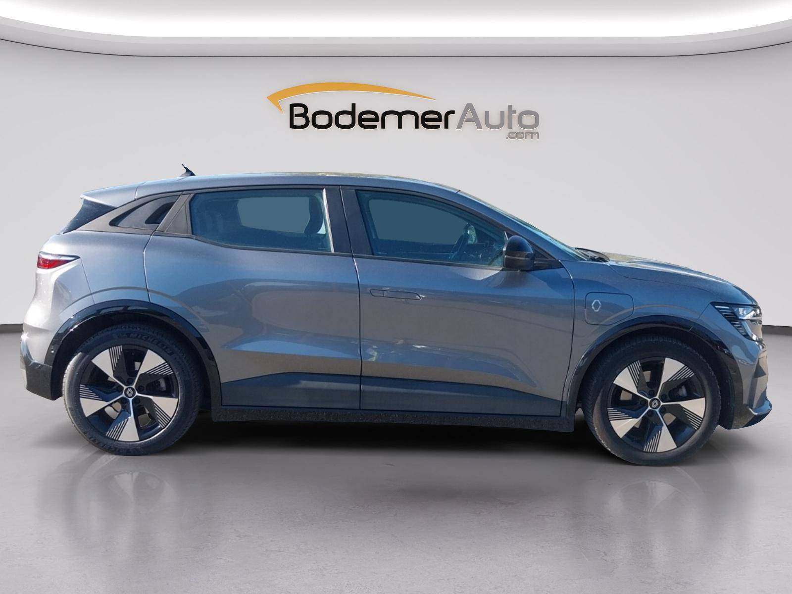 Vente en ligne Renault Megane E-Tech  EV40 130ch standard charge au prix de 19 990 €