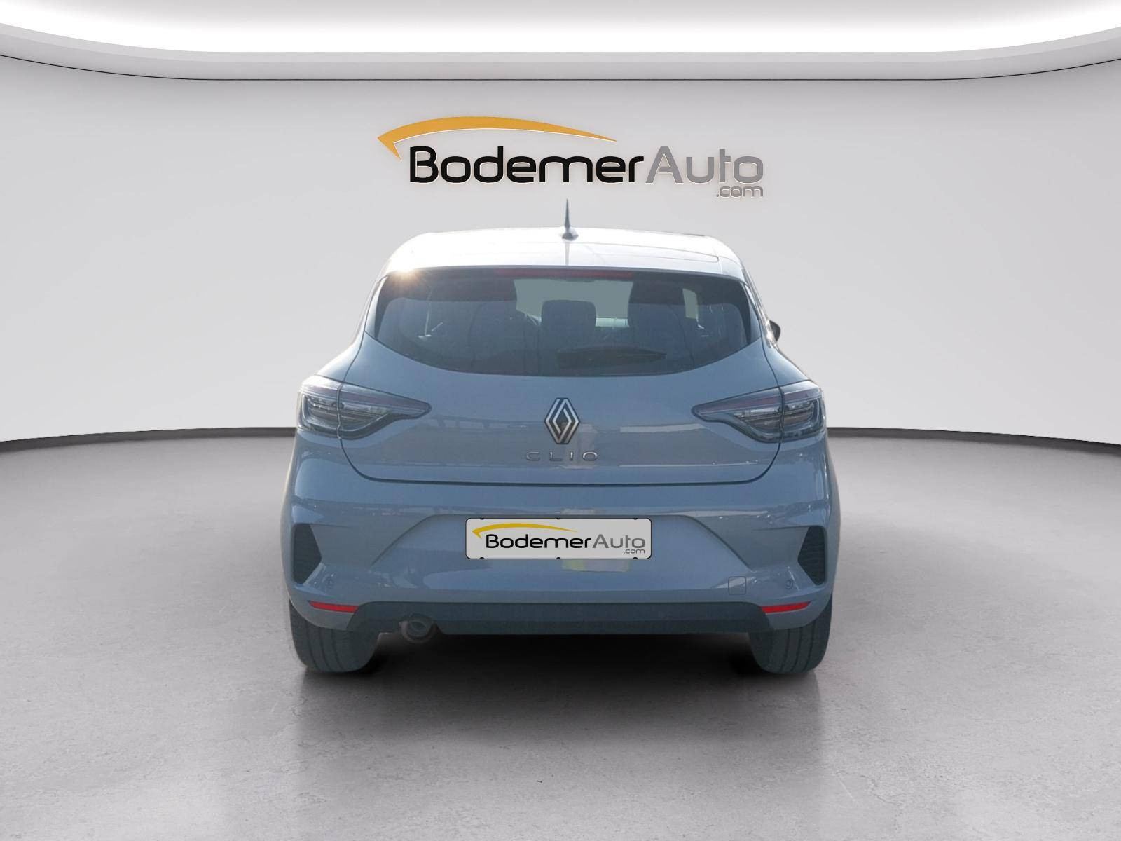 Vente en ligne Renault Clio 5 Clio TCe 90 au prix de 14 900 €