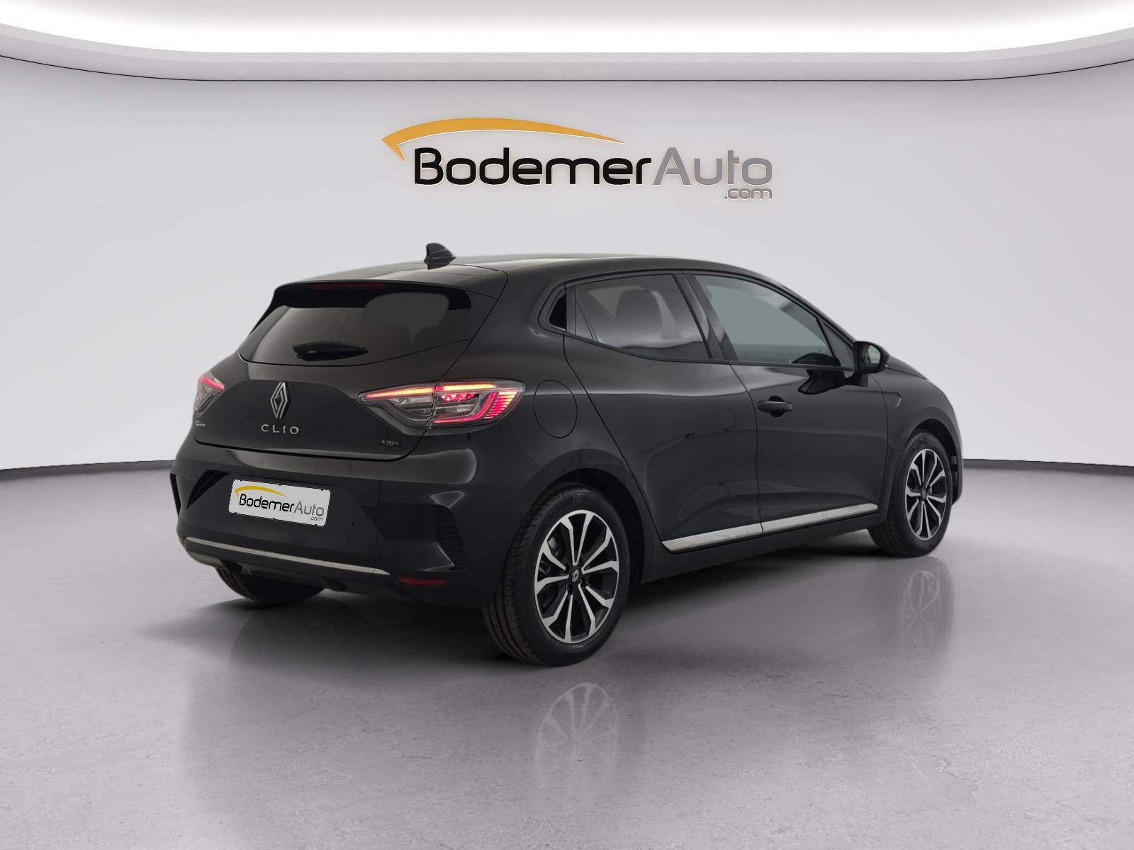 Vente en ligne Renault Clio 5 Clio E-Tech full hybrid 145 ch GSR2 au prix de 19 490 €