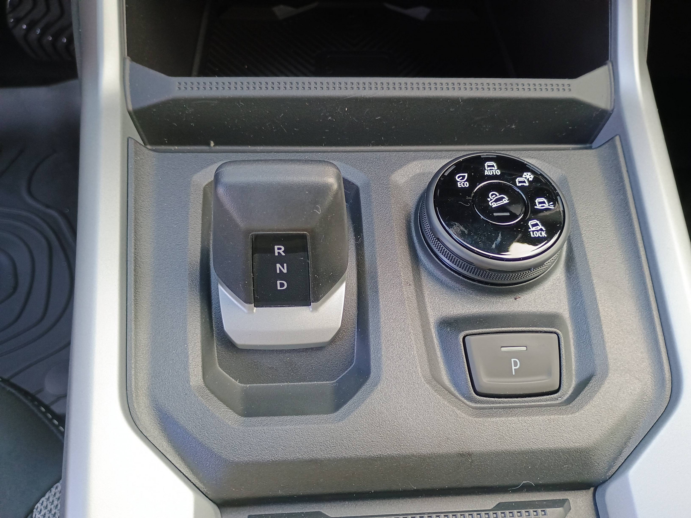 Vente en ligne Dacia Bigster Bigster Hybrid-G 150 4x4 au prix de 33 490 €