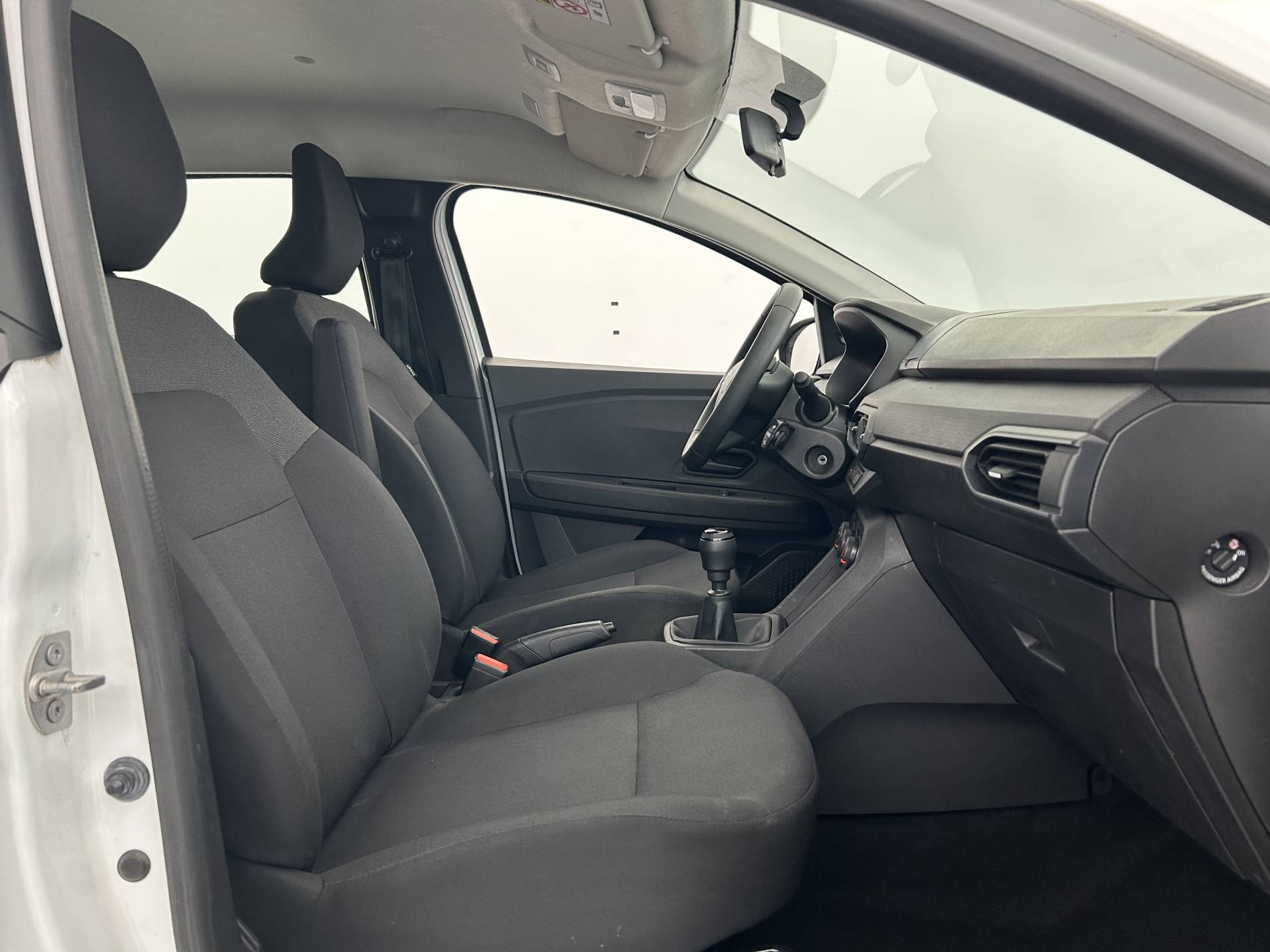 Vente en ligne Dacia Sandero  ECO-G 100 au prix de 10 990 €